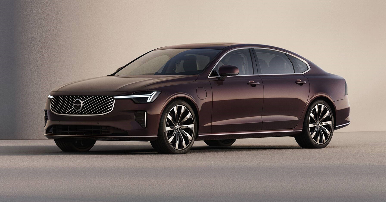 Vernieuwde Volvo S90 met nieuwe grille en optiek Vernieuwde Volvo S90 met nieuwe grille en optiek