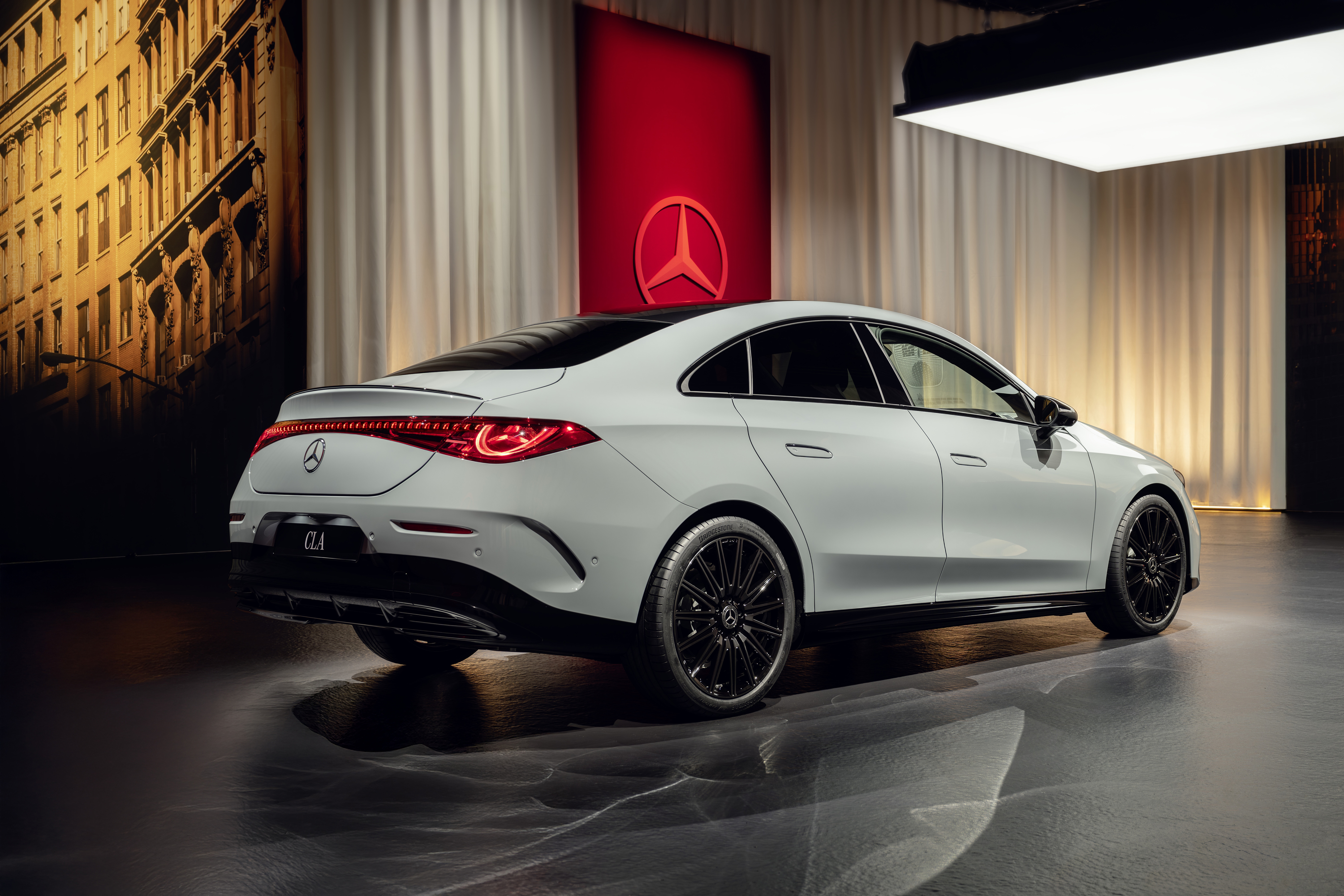 Motoronderdelen van een nieuwe auto Motoronderdelen van een nieuwe auto