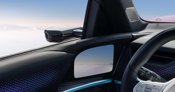 Het sportieve uiterlijk van de Honda P7 Het sportieve uiterlijk van de Honda P7