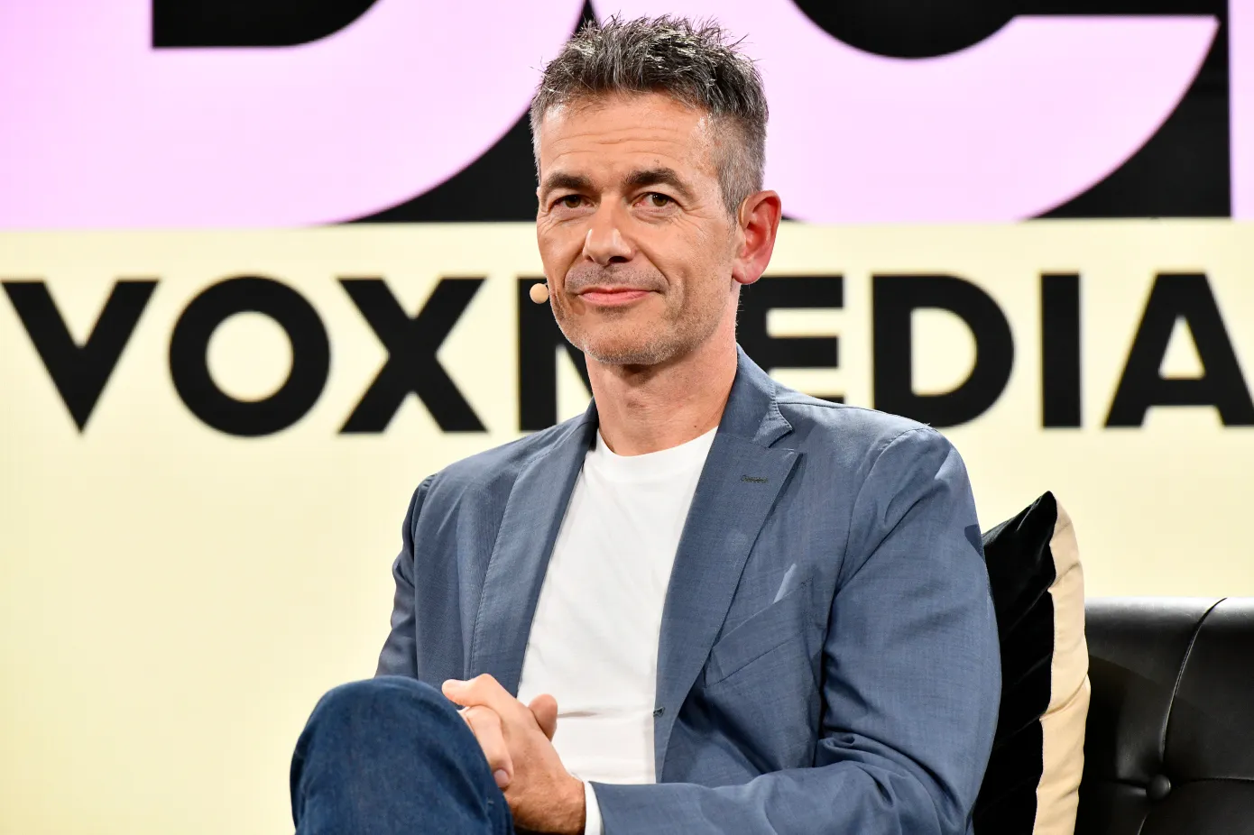 Warner Music CEO ziet de opkomst van AI in de muziekindustrie als onvermijdelijk Warner Music CEO ziet de opkomst van AI in de muziekindustrie als onvermijdelijk