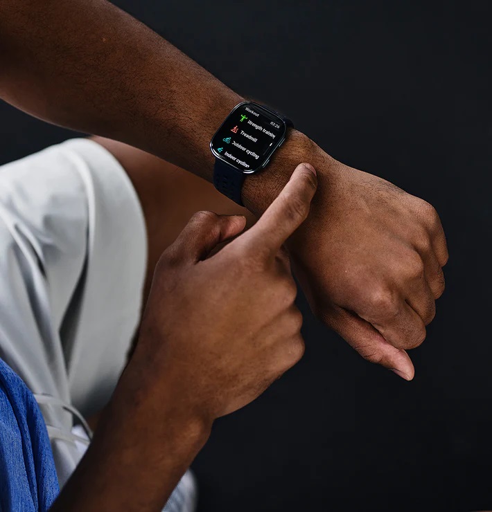 Amazfit Bip 6 met AMOLED-scherm Amazfit Bip 6 met AMOLED-scherm