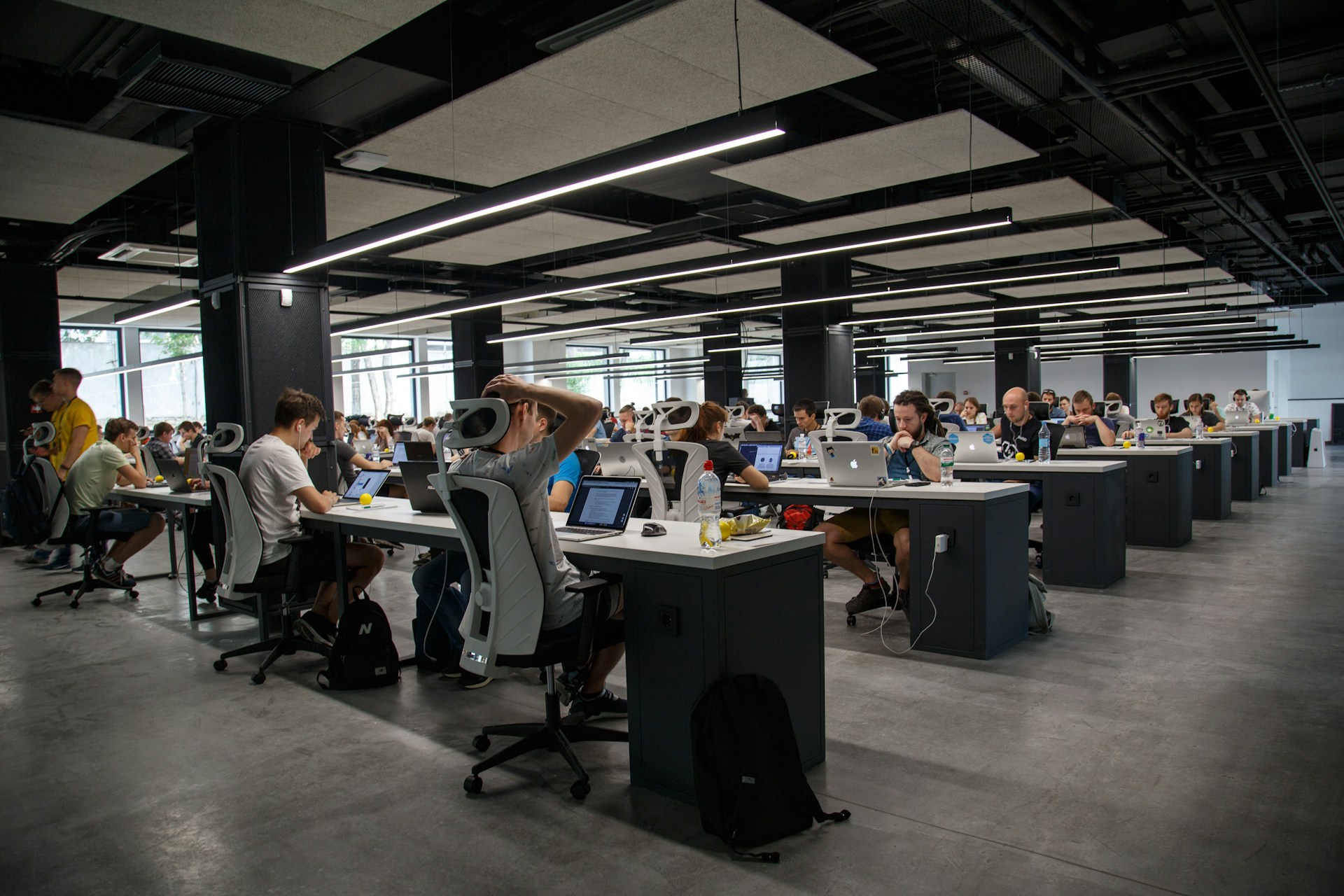 Nieuwe technologieën voor kunstmatige intelligentie bedreigen miljoenen Britse banen - onderzoekers Nieuwe technologieën voor kunstmatige intelligentie bedreigen miljoenen Britse banen - onderzoekers