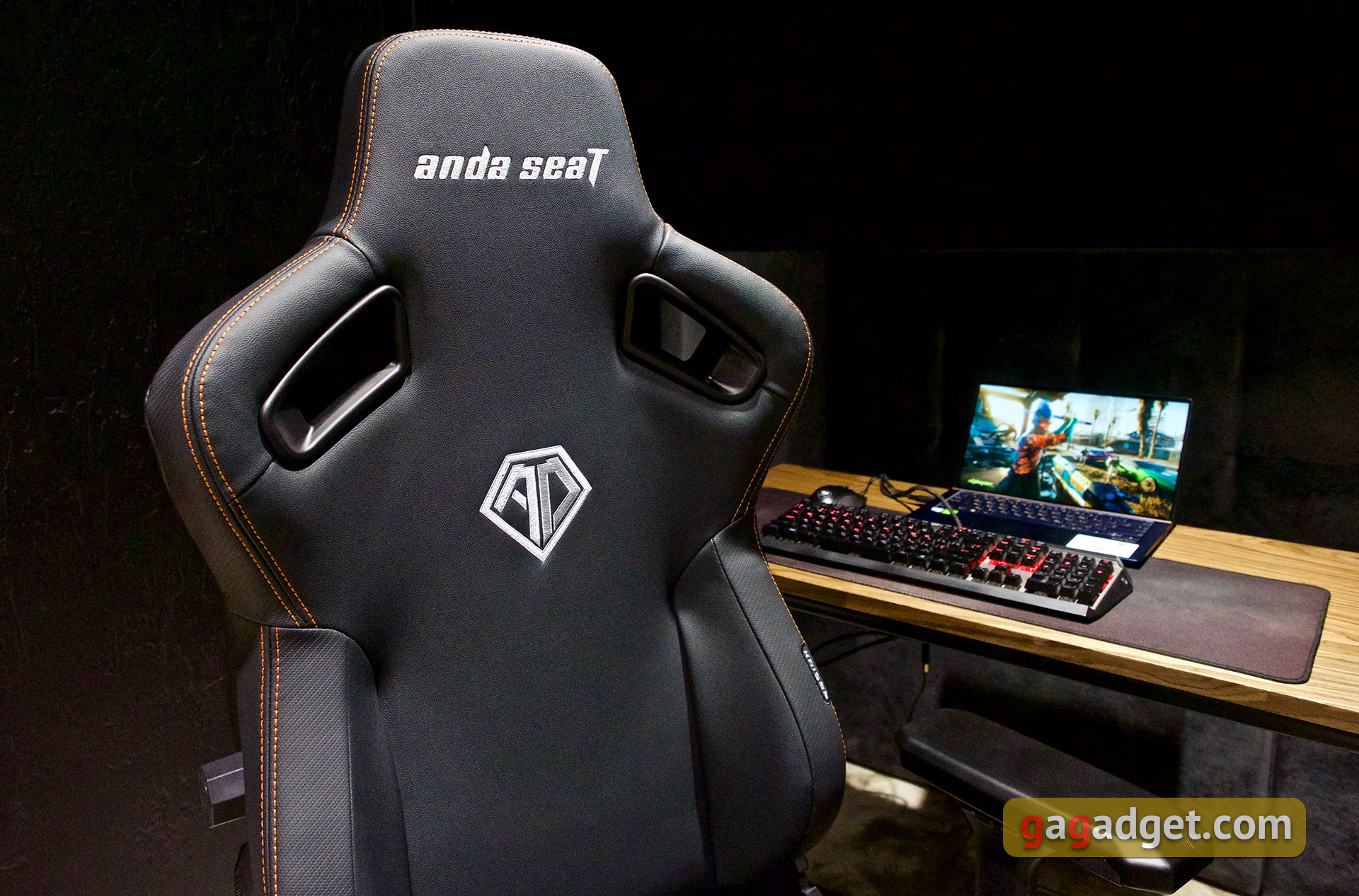 Spel troon: De Anda Seat Kaiser 3 XL-10 Spel troon: De Anda Seat Kaiser 3 XL-10