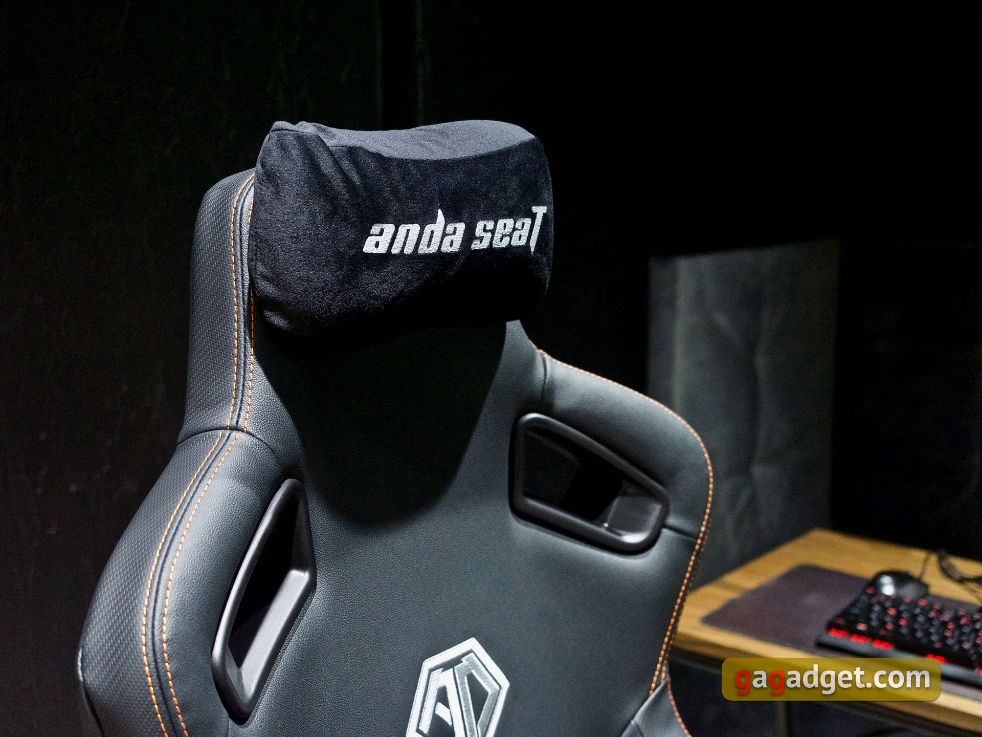 Spel troon: De Anda Seat Kaiser 3 XL-48 Spel troon: De Anda Seat Kaiser 3 XL-48