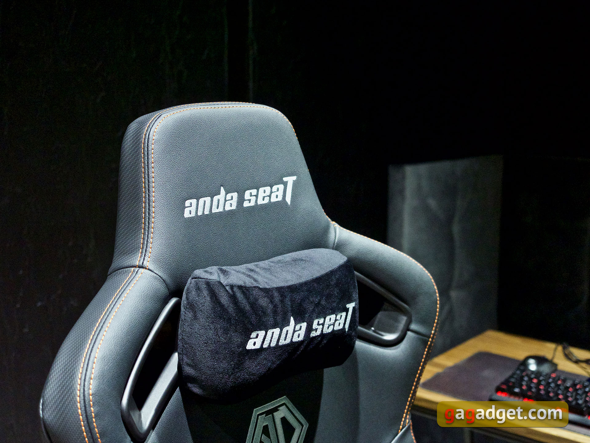 Spel troon: De Anda Seat Kaiser 3 XL-50 Spel troon: De Anda Seat Kaiser 3 XL-50