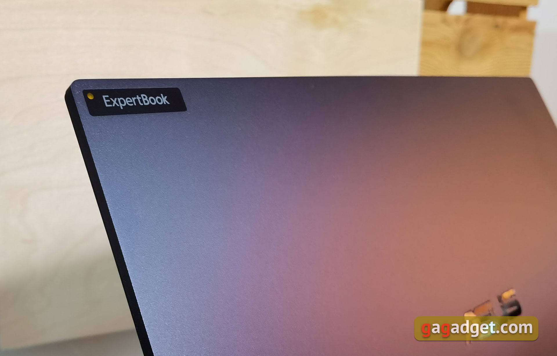 ASUS ExpertBook B5 review: een robuuste business notebook met indrukwekkende accuduur-8 ASUS ExpertBook B5 review: een robuuste business notebook met indrukwekkende accuduur-8