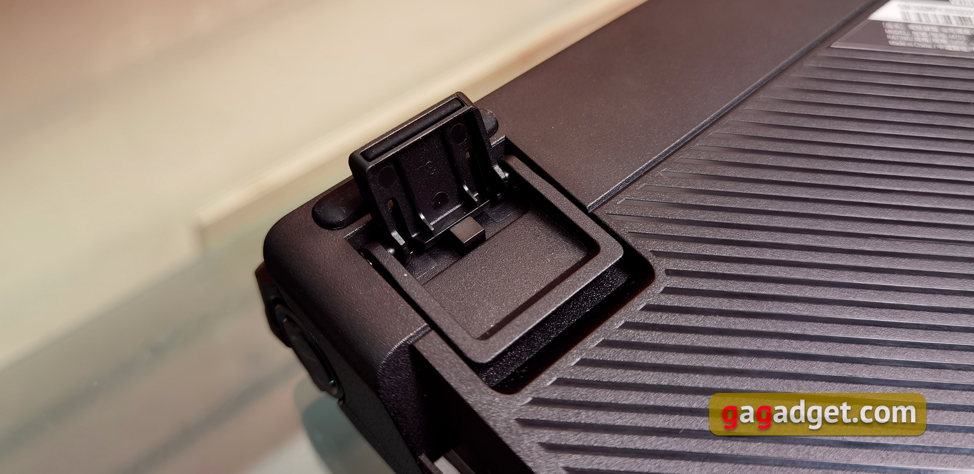 ASUS ROG Azoth review: een compromisloos mechanisch toetsenbord voor gamers dat je niet zou verwachten-24 ASUS ROG Azoth review: een compromisloos mechanisch toetsenbord voor gamers dat je niet zou verwachten-24