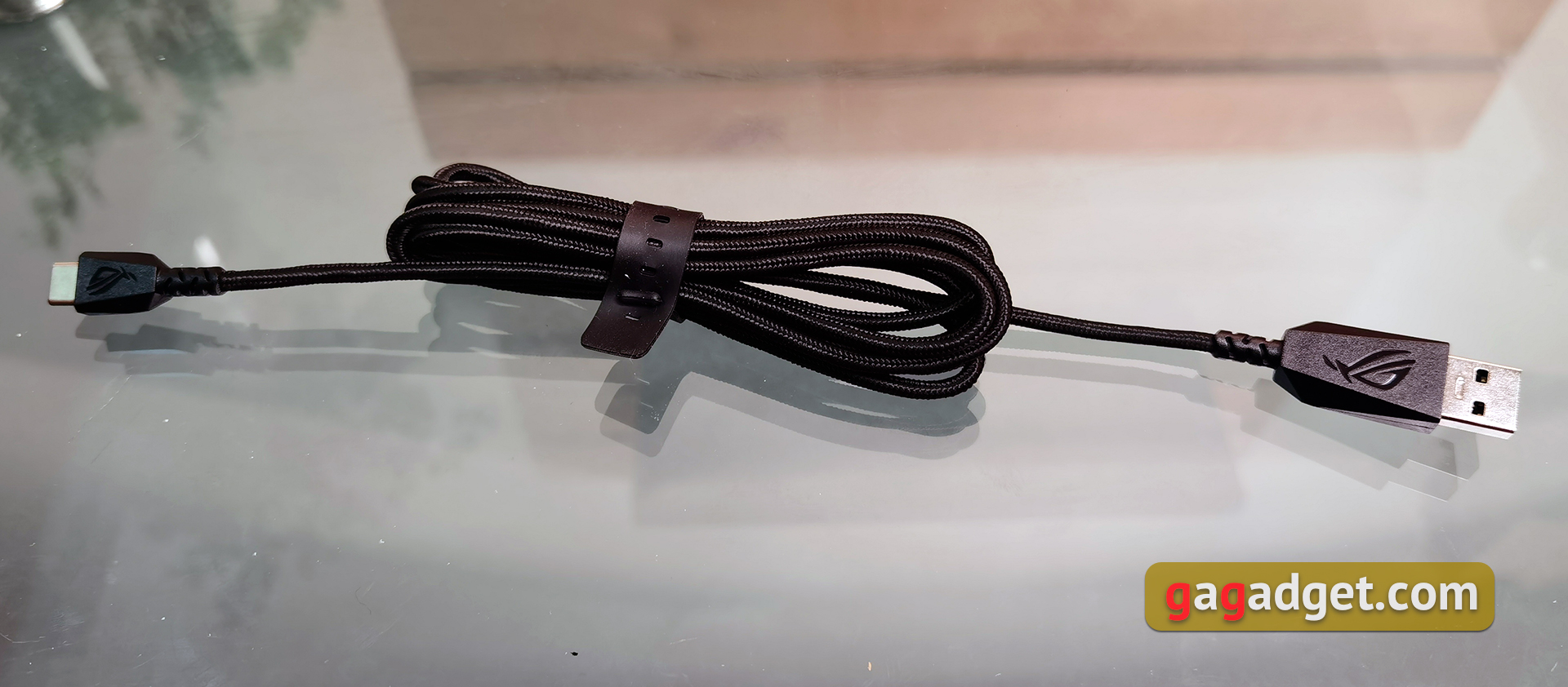 ASUS ROG Azoth review: een compromisloos mechanisch toetsenbord voor gamers dat je niet zou verwachten-36 ASUS ROG Azoth review: een compromisloos mechanisch toetsenbord voor gamers dat je niet zou verwachten-36