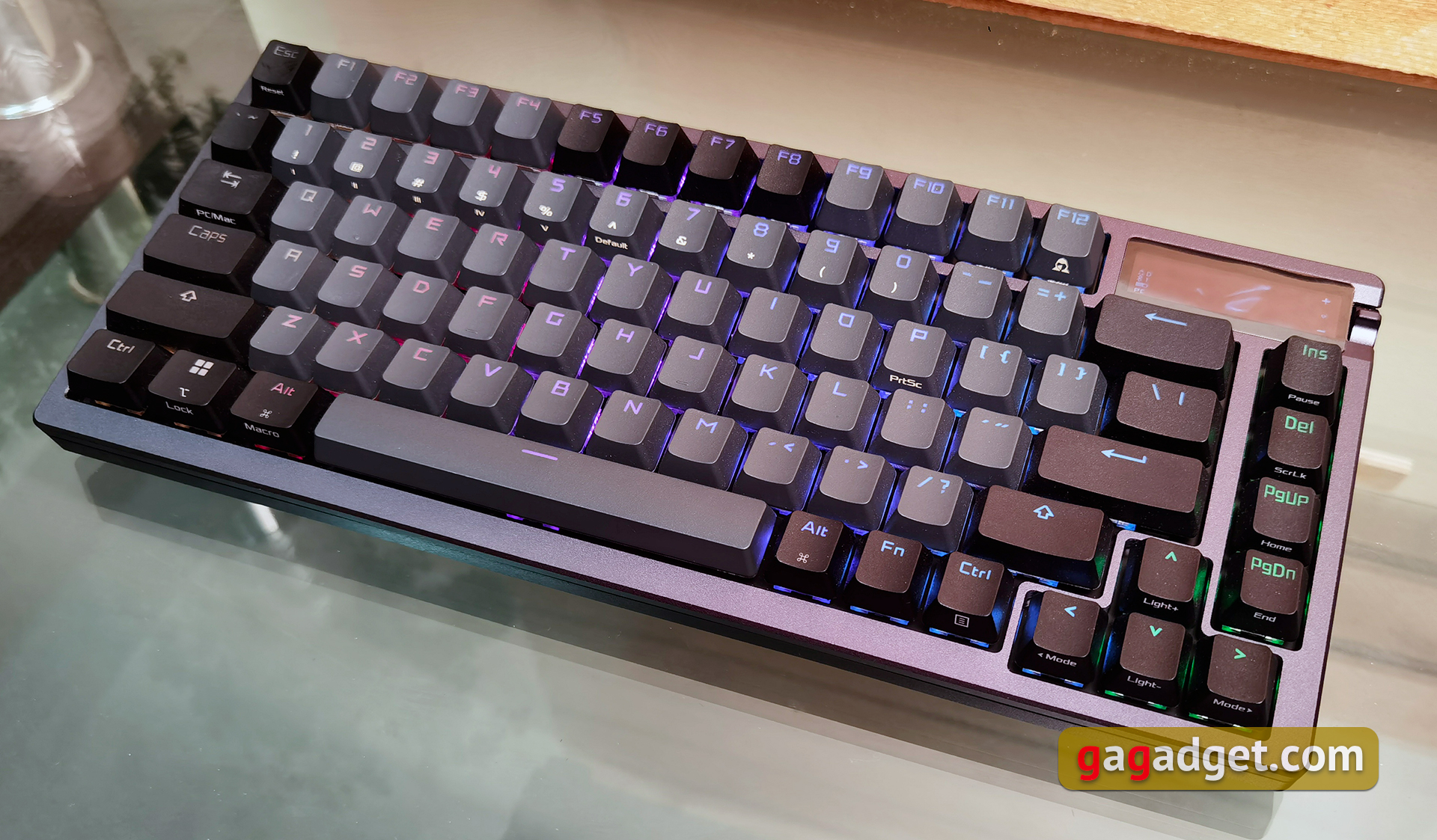 ASUS ROG Azoth review: een compromisloos mechanisch toetsenbord voor gamers dat je niet zou verwachten-37 ASUS ROG Azoth review: een compromisloos mechanisch toetsenbord voor gamers dat je niet zou verwachten-37