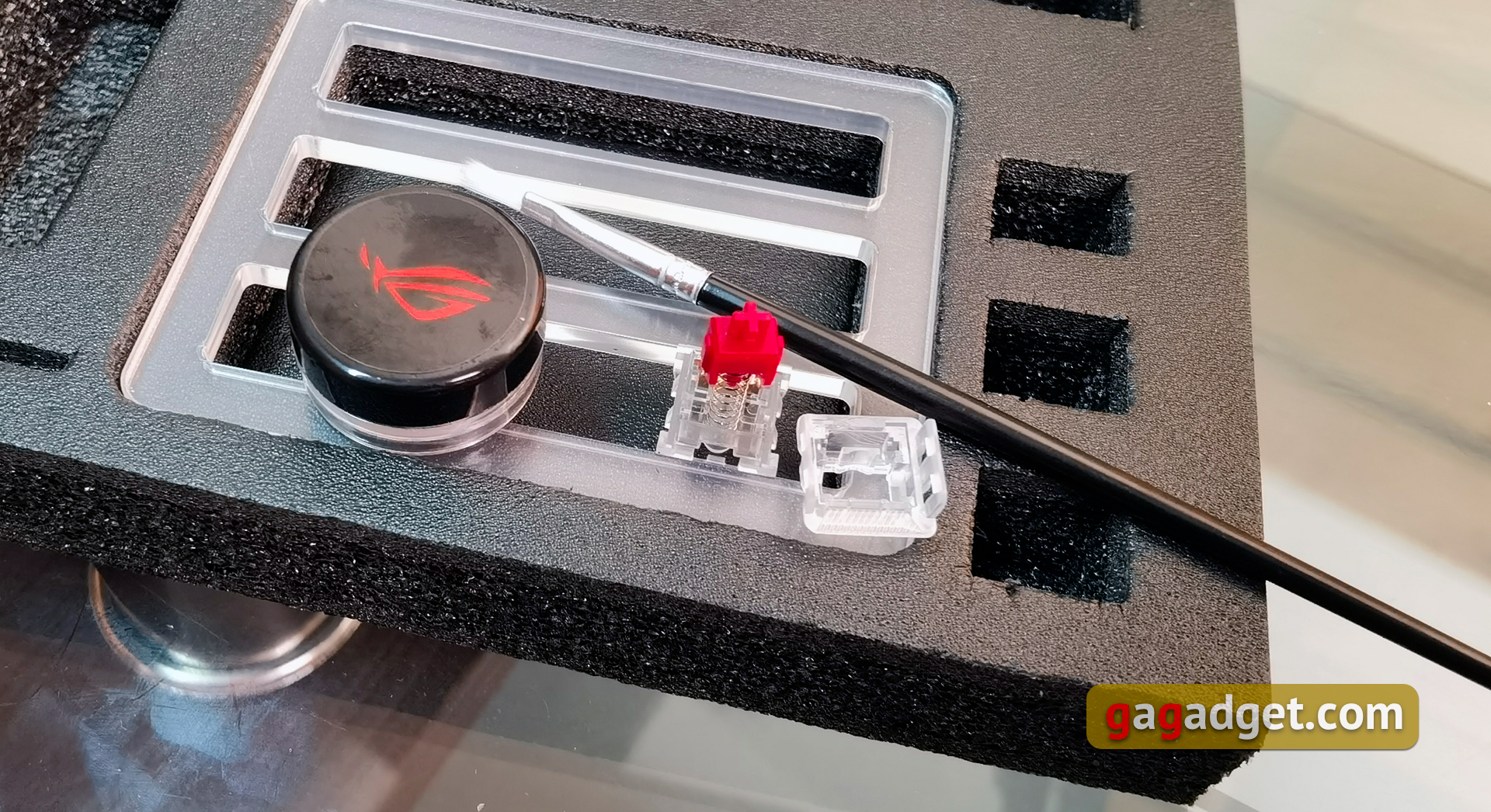 ASUS ROG Azoth review: een compromisloos mechanisch toetsenbord voor gamers dat je niet zou verwachten-43 ASUS ROG Azoth review: een compromisloos mechanisch toetsenbord voor gamers dat je niet zou verwachten-43