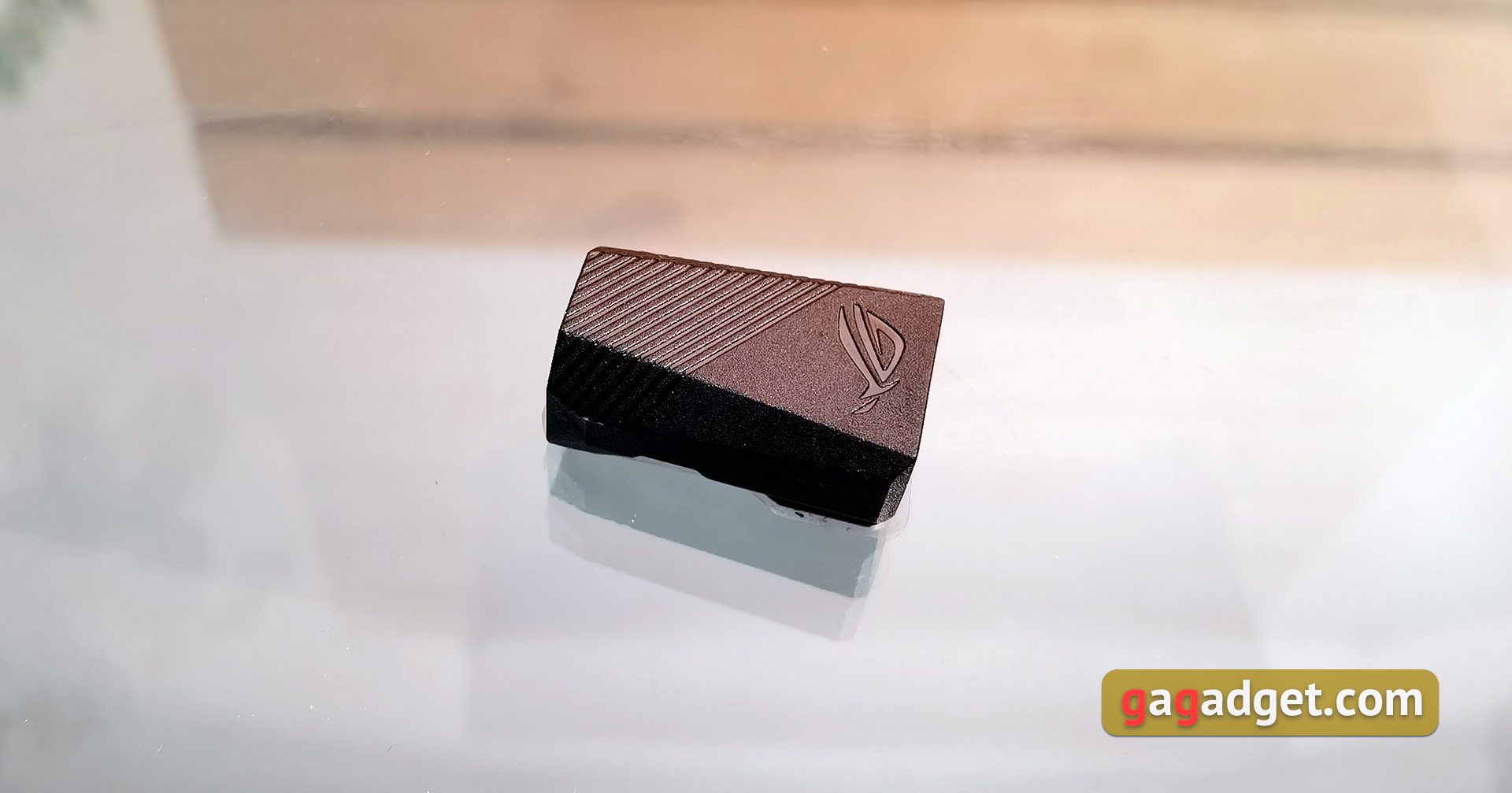 ASUS ROG Azoth review: een compromisloos mechanisch toetsenbord voor gamers dat je niet zou verwachten-46 ASUS ROG Azoth review: een compromisloos mechanisch toetsenbord voor gamers dat je niet zou verwachten-46