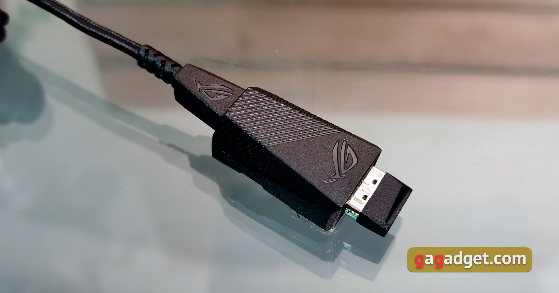 ASUS ROG Azoth review: een compromisloos mechanisch toetsenbord voor gamers dat je niet zou verwachten-48 ASUS ROG Azoth review: een compromisloos mechanisch toetsenbord voor gamers dat je niet zou verwachten-48