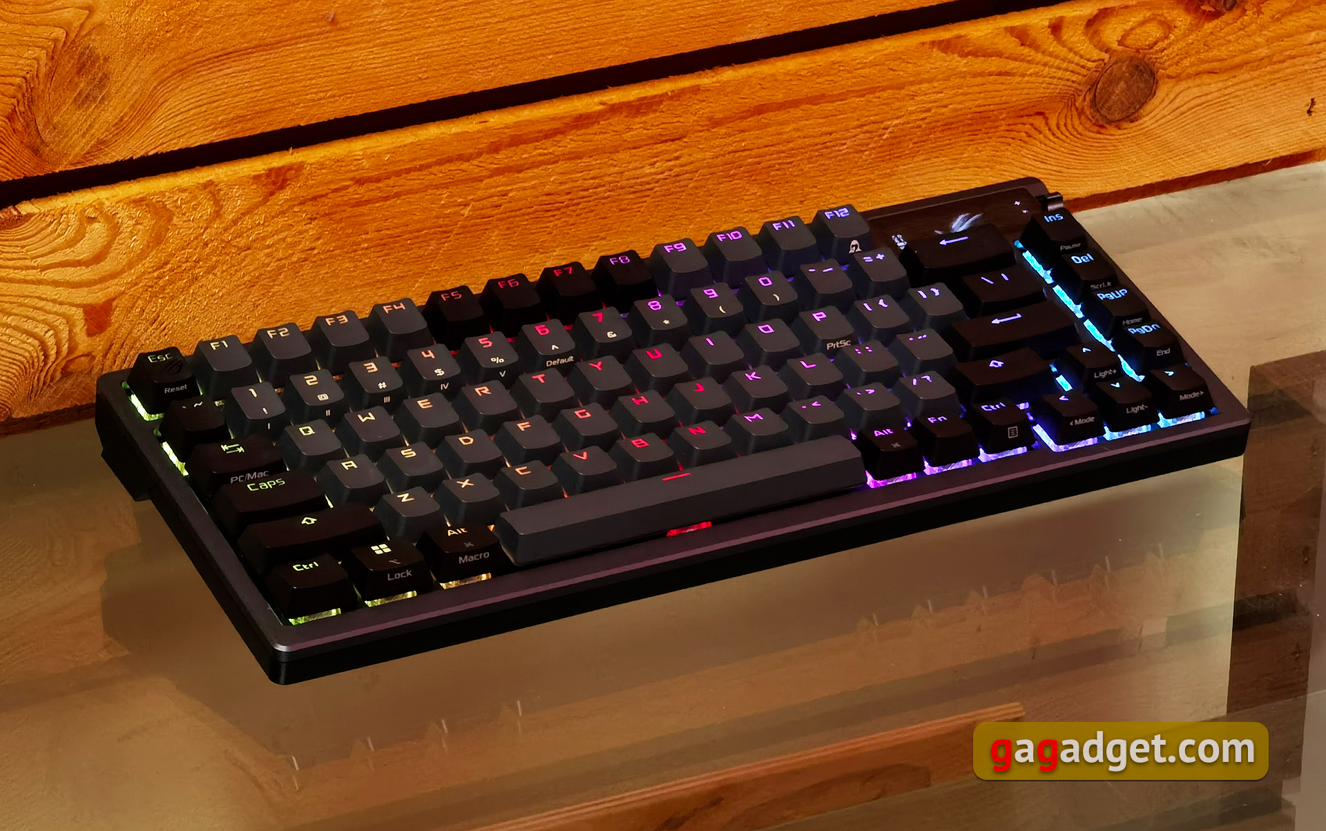 ASUS ROG Azoth review: een compromisloos mechanisch toetsenbord voor gamers dat je niet zou verwachten-59 ASUS ROG Azoth review: een compromisloos mechanisch toetsenbord voor gamers dat je niet zou verwachten-59