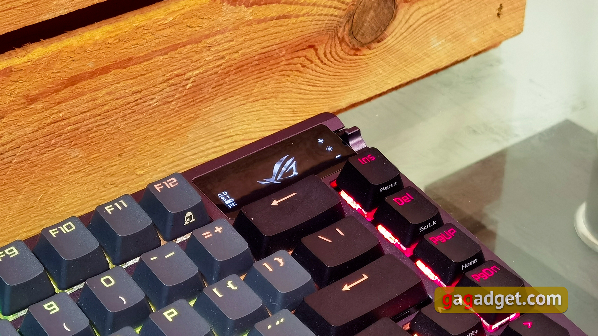 ASUS ROG Azoth review: een compromisloos mechanisch toetsenbord voor gamers dat je niet zou verwachten-55 ASUS ROG Azoth review: een compromisloos mechanisch toetsenbord voor gamers dat je niet zou verwachten-55