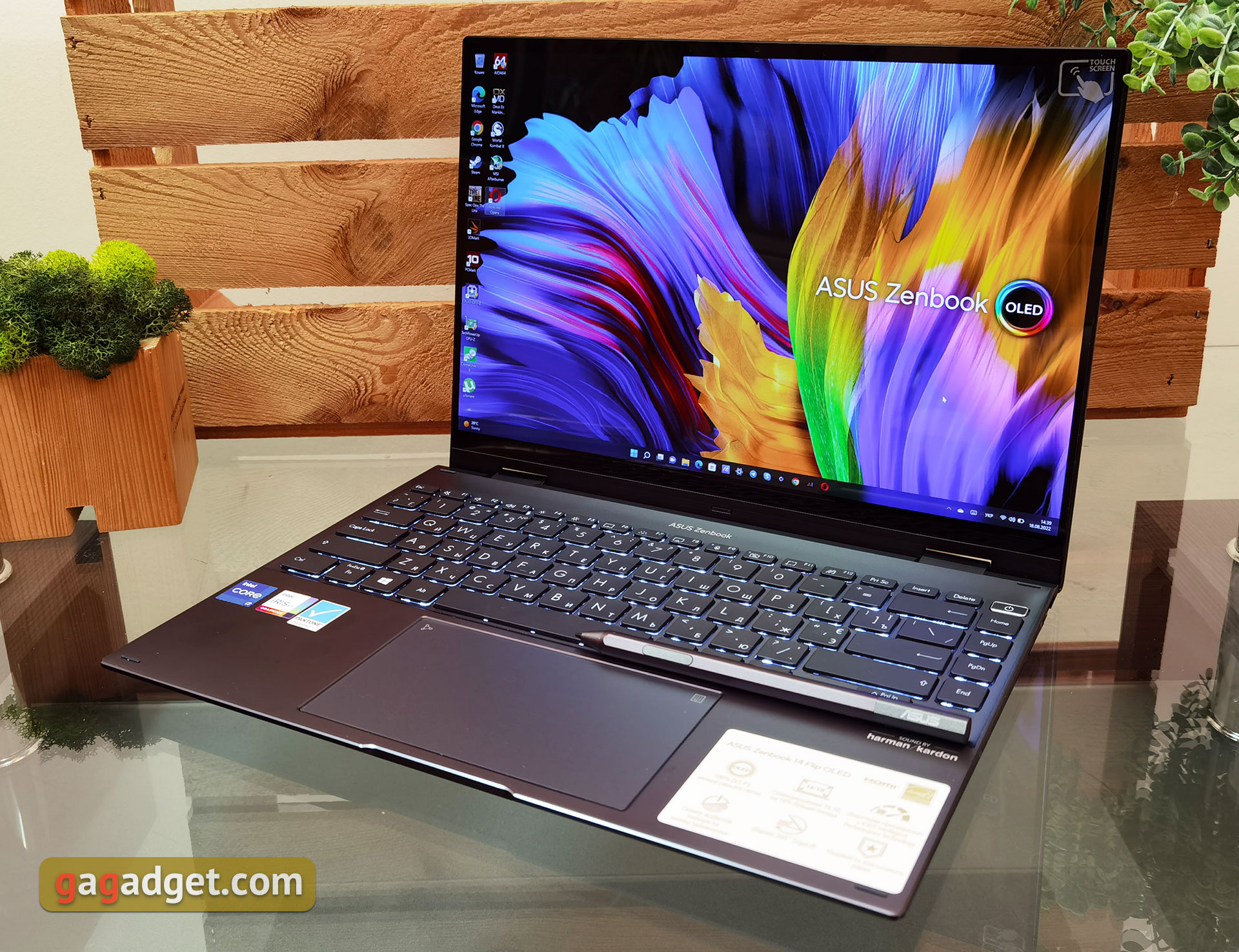 ASUS Zenbook 14 Flip OLED (UP5401E) Overzicht: een krachtige Ultrabook Transformer met OLED-scherm-7 ASUS Zenbook 14 Flip OLED (UP5401E) Overzicht: een krachtige Ultrabook Transformer met OLED-scherm-7