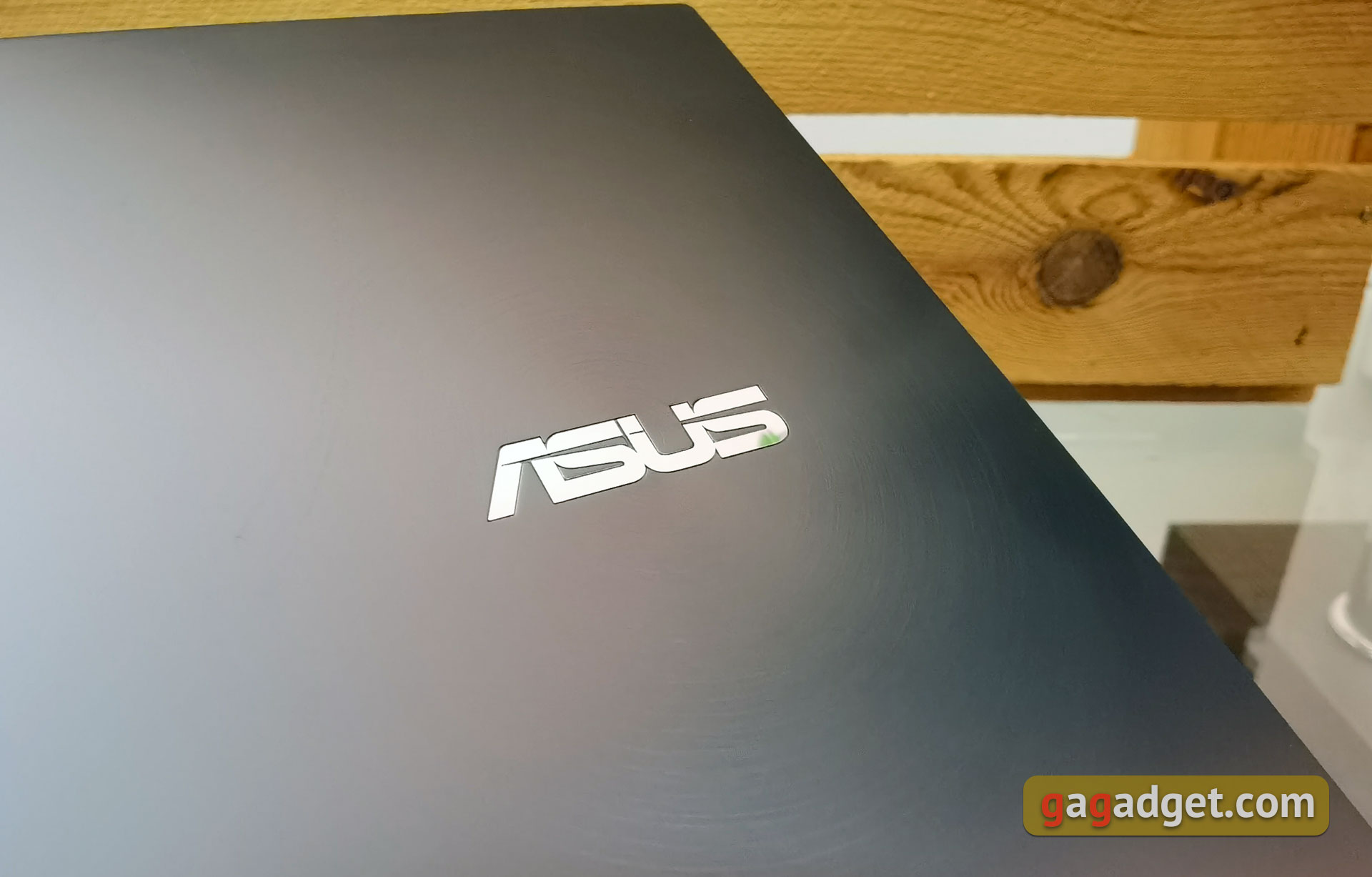 ASUS Zenbook 14 Flip OLED (UP5401E) Overzicht: een krachtige Ultrabook Transformer met OLED-scherm-9 ASUS Zenbook 14 Flip OLED (UP5401E) Overzicht: een krachtige Ultrabook Transformer met OLED-scherm-9