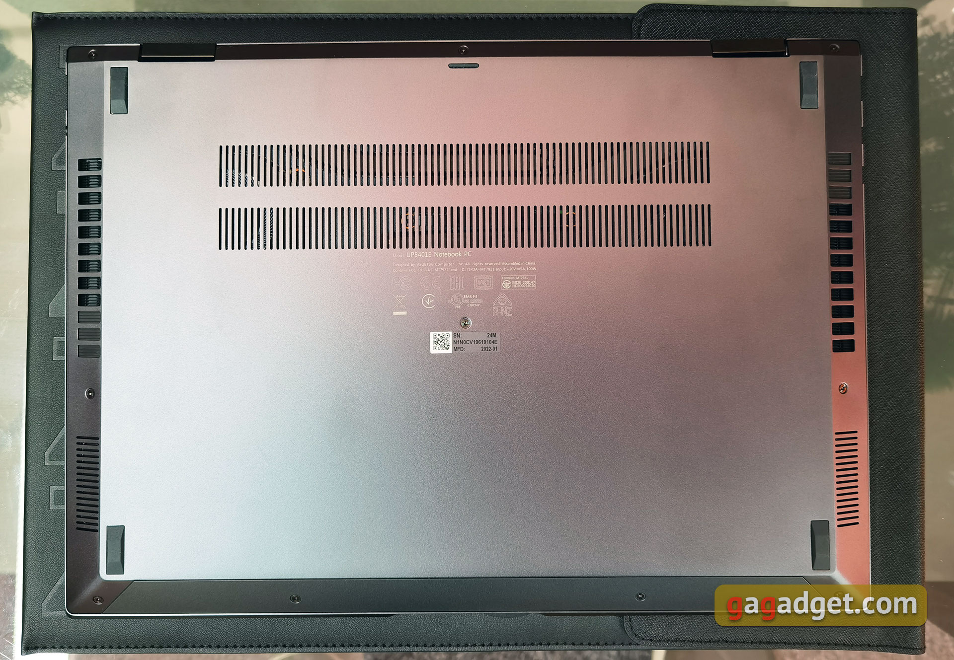 ASUS Zenbook 14 Flip OLED (UP5401E) Overzicht: een krachtige Ultrabook Transformer met OLED-scherm-16 ASUS Zenbook 14 Flip OLED (UP5401E) Overzicht: een krachtige Ultrabook Transformer met OLED-scherm-16