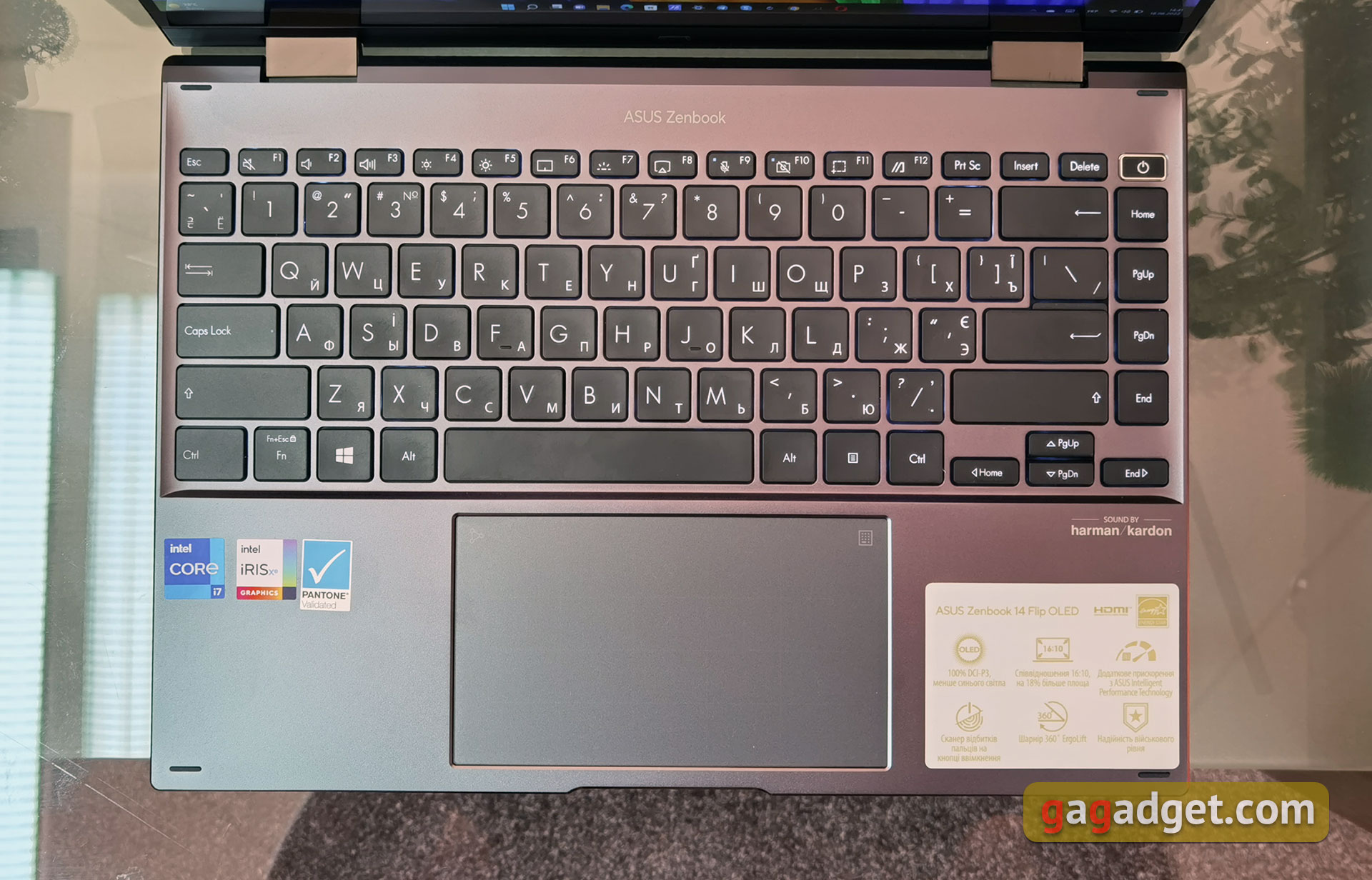 ASUS Zenbook 14 Flip OLED (UP5401E) Overzicht: een krachtige Ultrabook Transformer met OLED-scherm-24 ASUS Zenbook 14 Flip OLED (UP5401E) Overzicht: een krachtige Ultrabook Transformer met OLED-scherm-24