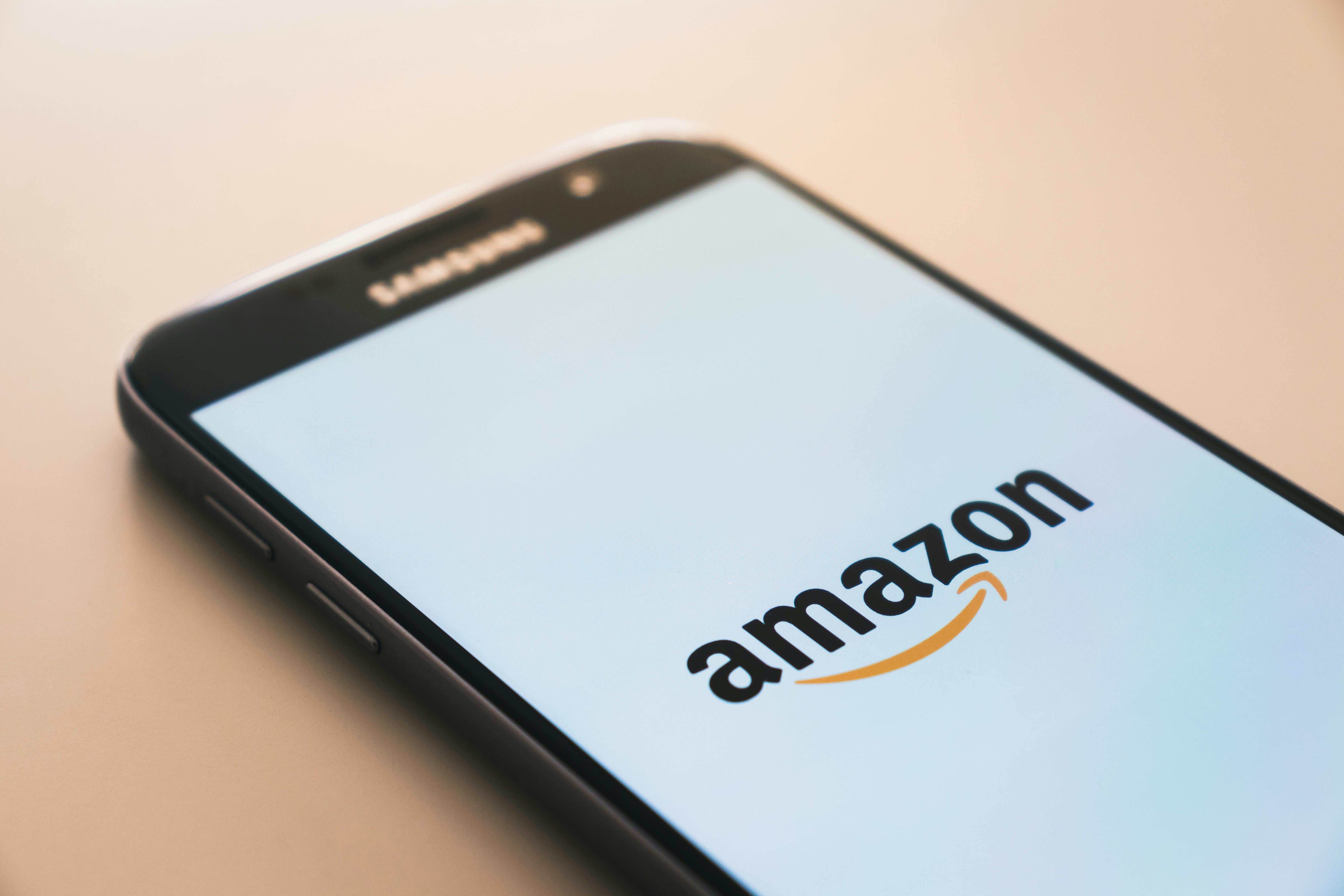 Amazon heeft het grootste tekst-naar-spraak model tot nu toe gemaakt Amazon heeft het grootste tekst-naar-spraak model tot nu toe gemaakt