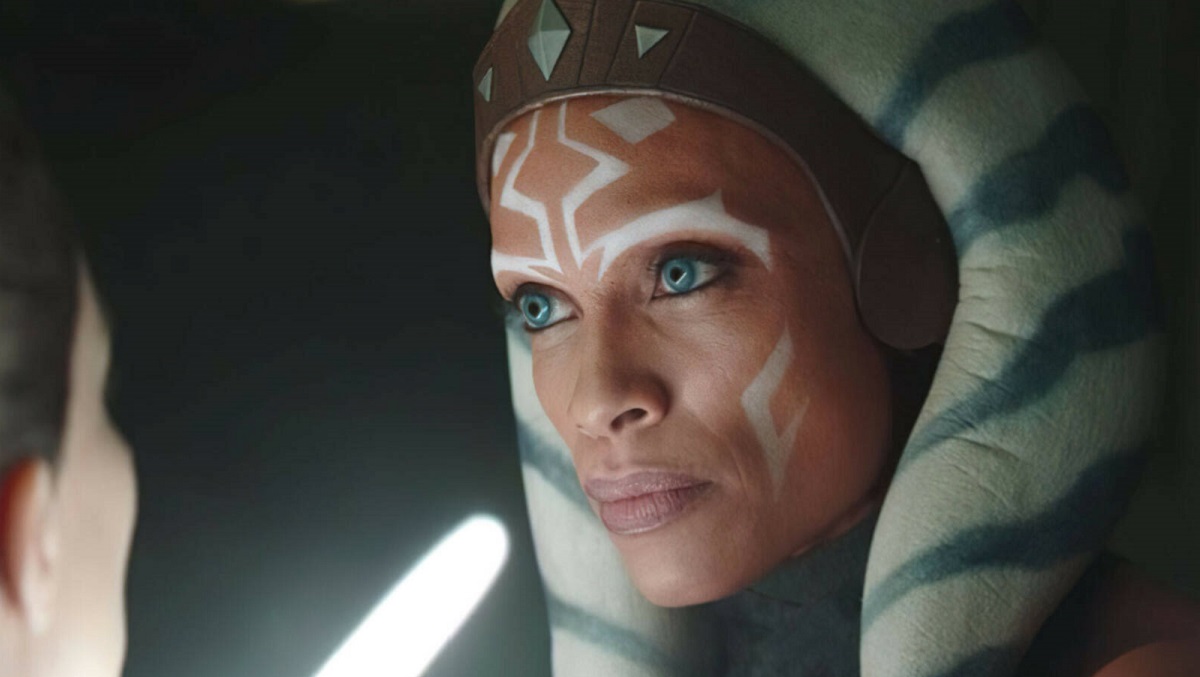 De sfeervolle en dynamische Star Wars: Ahsoka trailer herinnert aan het verleden van de hoofdpersoon en laat zien wat haar in de toekomst te wachten staat De sfeervolle en dynamische Star Wars: Ahsoka trailer herinnert aan het verleden van de hoofdpersoon en laat zien wat haar in de toekomst te wachten staat