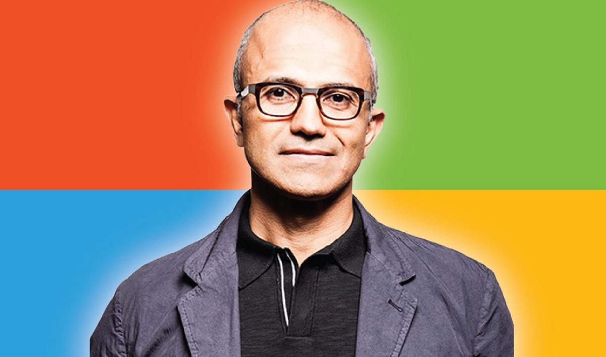 Microsoft CEO: het bedrijf zal zijn inspanningen verdubbelen om het Xbox-merk te ontwikkelen en proberen een leider te worden op de markt voor videogames. Microsoft CEO: het bedrijf zal zijn inspanningen verdubbelen om het Xbox-merk te ontwikkelen en proberen een leider te worden op de markt voor videogames.
