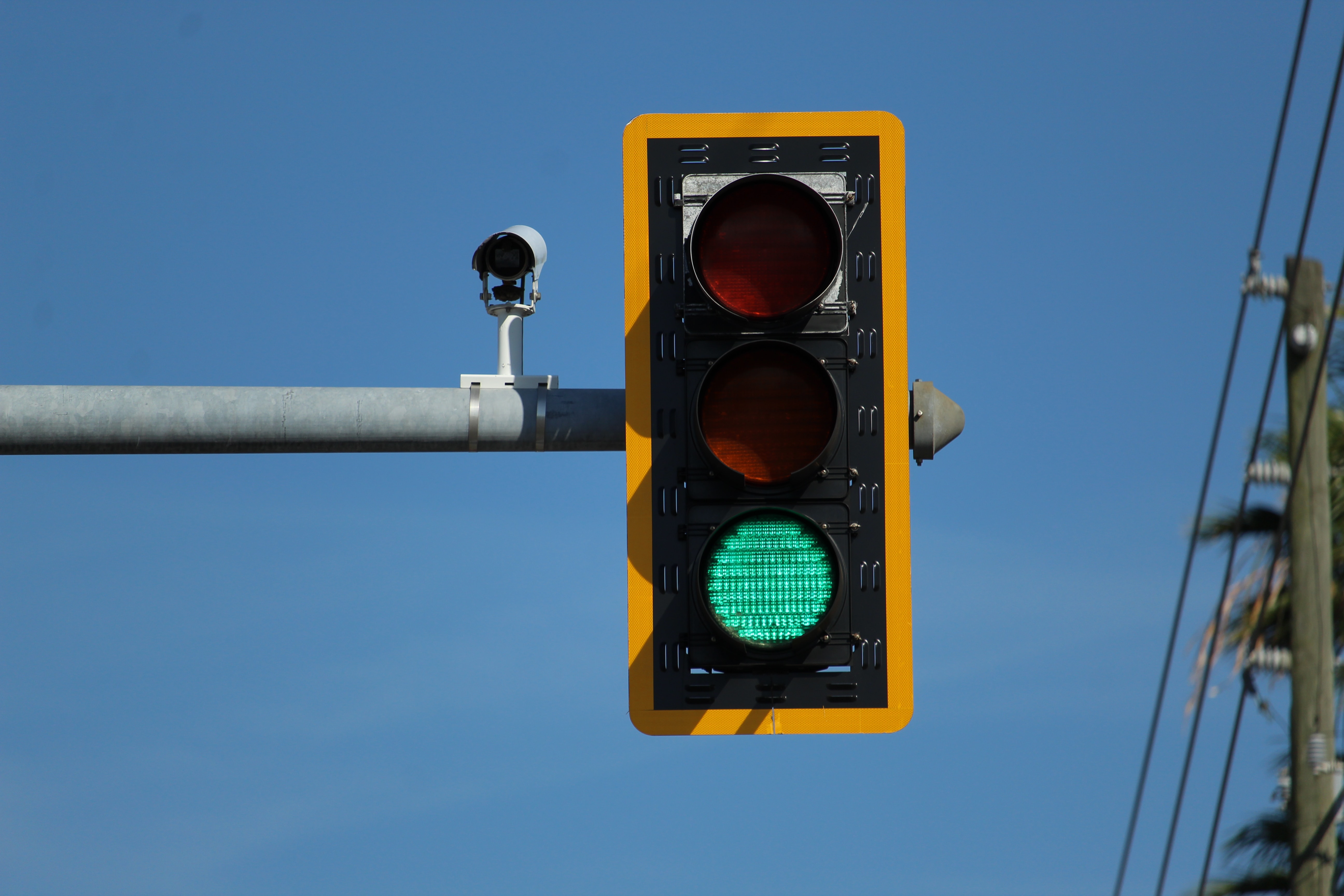 Google's AI-ondersteunde programma voor optimalisatie van verkeerslichten werkt al in tientallen steden Google's AI-ondersteunde programma voor optimalisatie van verkeerslichten werkt al in tientallen steden