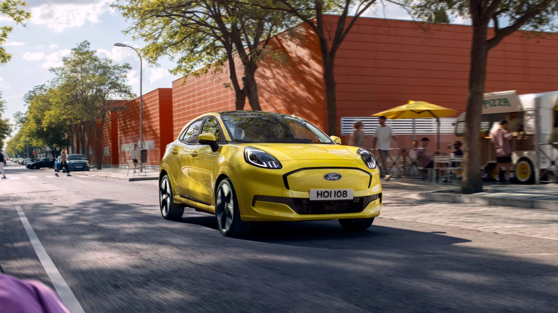De dynamische lijnen en vorm van de Ford Puma Gen-E De dynamische lijnen en vorm van de Ford Puma Gen-E