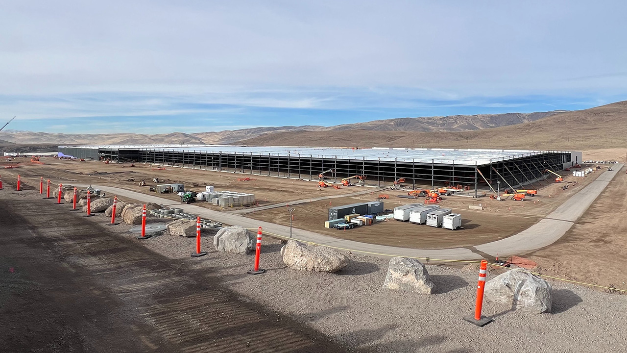 Bouwwerkzaamheden bij de Tesla Semi-fabriek Bouwwerkzaamheden bij de Tesla Semi-fabriek