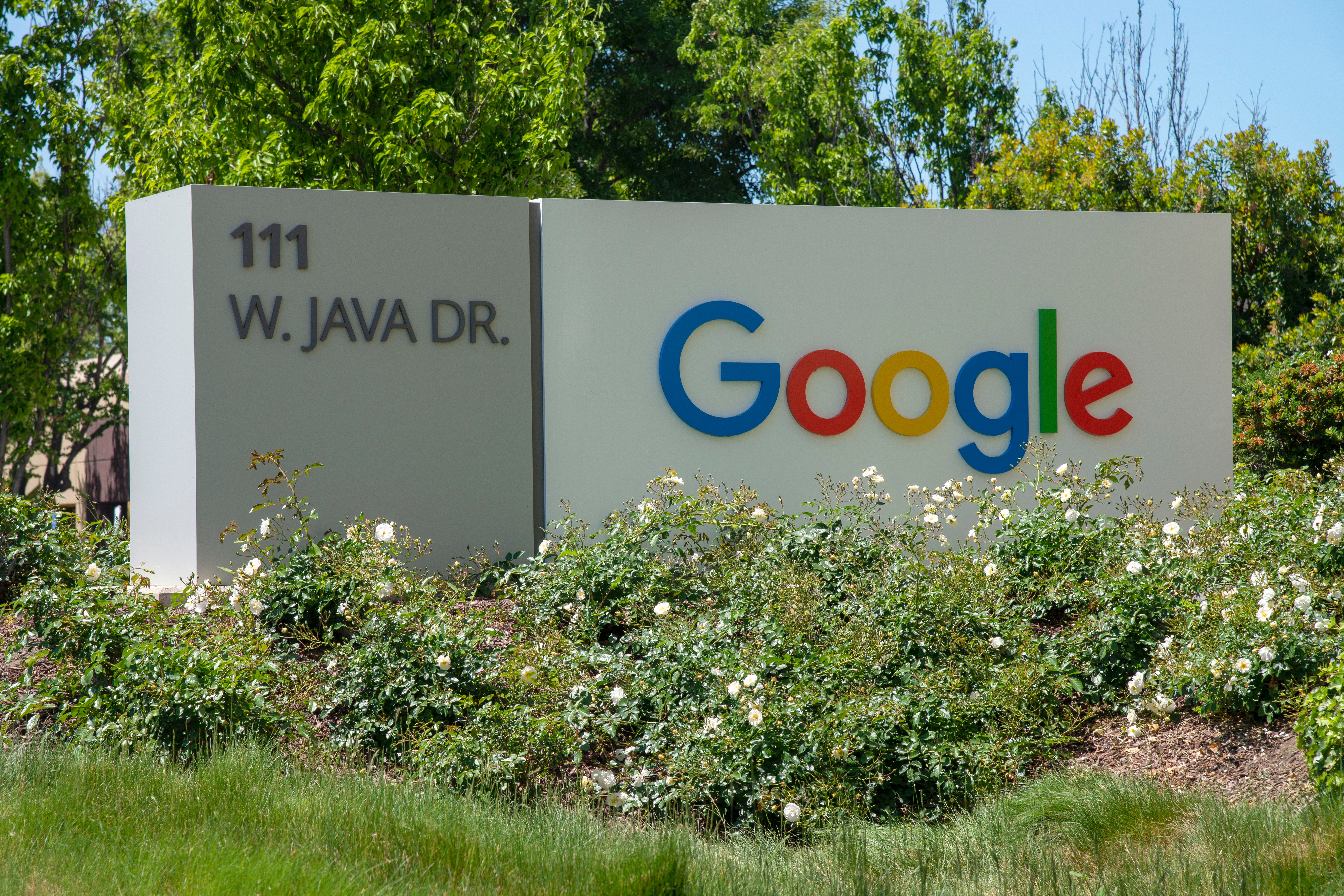 Google kondigde het AI-model Imagen 2 aan met mogelijkheden voor het genereren van tekst en logo's Google kondigde het AI-model Imagen 2 aan met mogelijkheden voor het genereren van tekst en logo's