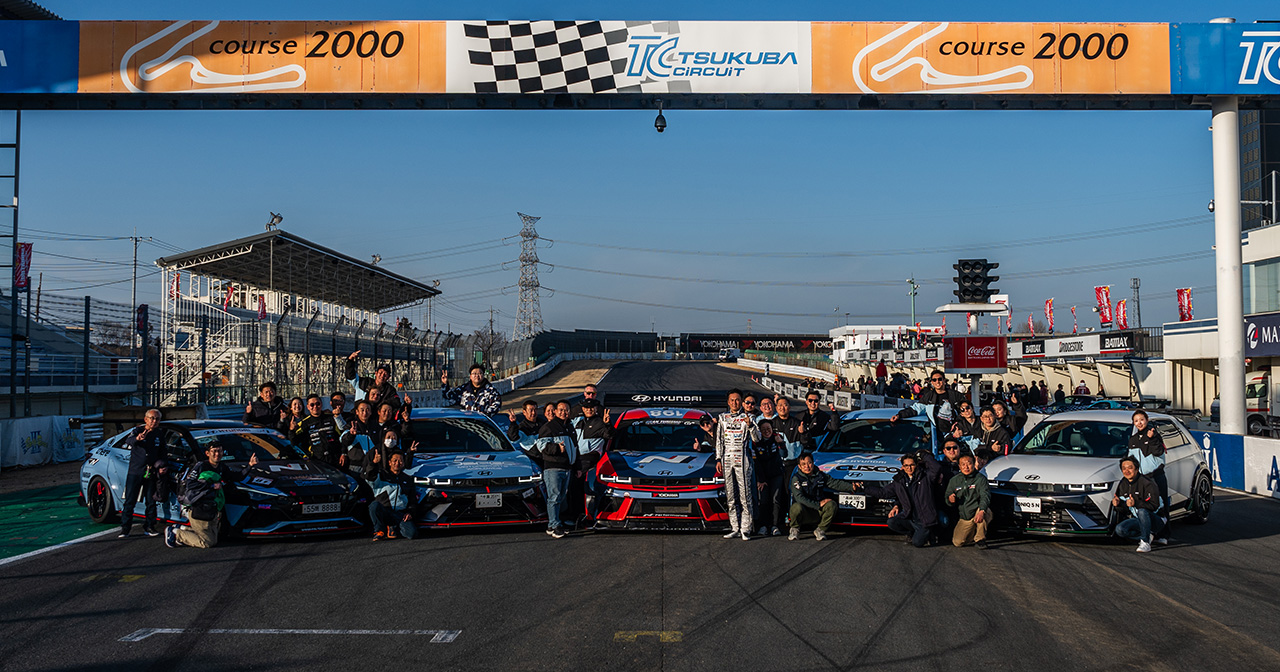 Hyundai IONIQ 5 N tijdens de races. Hyundai IONIQ 5 N tijdens de races.
