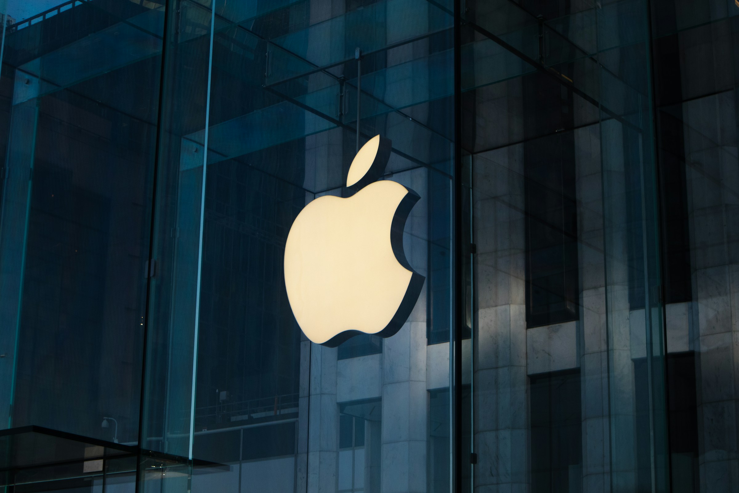 Apple onthult een AI-model voor het bewerken van afbeeldingen op basis van tekstopdrachten Apple onthult een AI-model voor het bewerken van afbeeldingen op basis van tekstopdrachten
