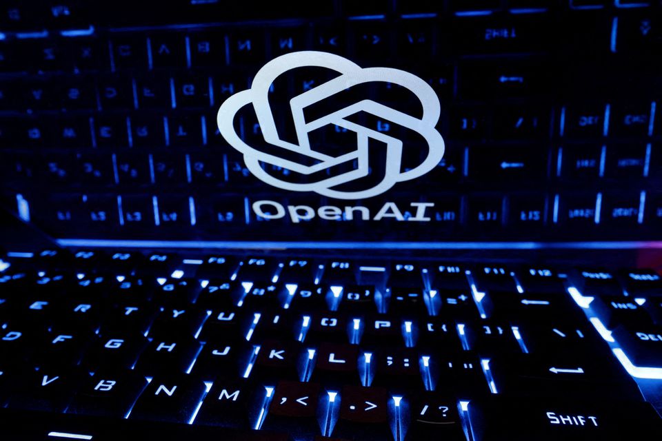 OpenAI onderzoekt de mogelijkheid om zijn eigen chips te maken voor kunstmatige intelligentietaken OpenAI onderzoekt de mogelijkheid om zijn eigen chips te maken voor kunstmatige intelligentietaken