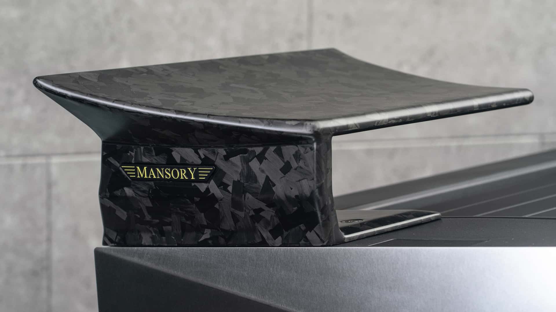 Mansory Verlenging Tesla Cybertruck Wiel Mansory Verlenging Tesla Cybertruck Wiel