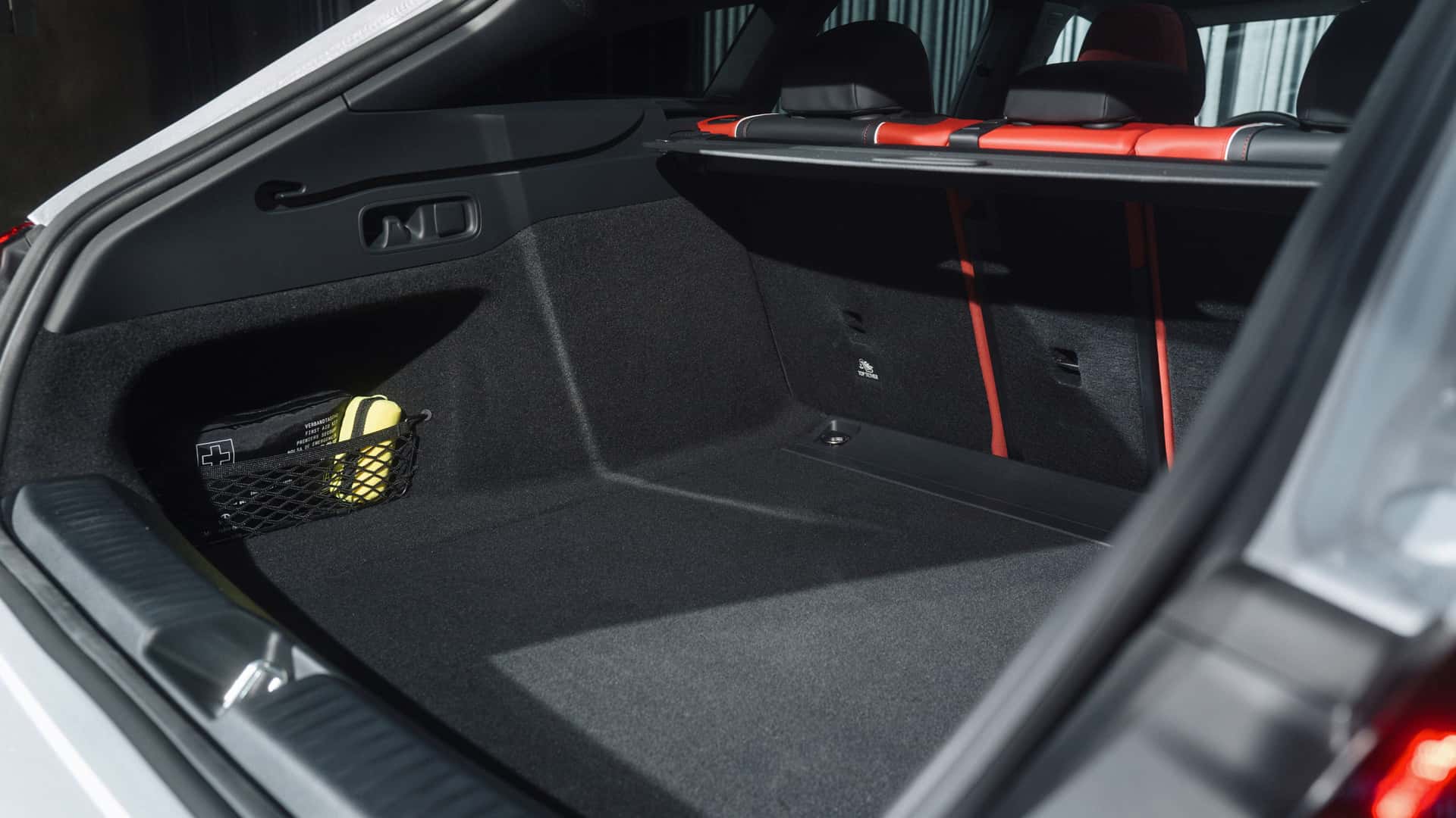 Mercedes-Benz CLA Shooting Brake 2025 voorpaneel