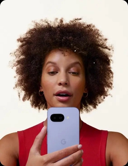 Render van Google Pixel 9a in pioenroos kleur Render van Google Pixel 9a in pioenroos kleur