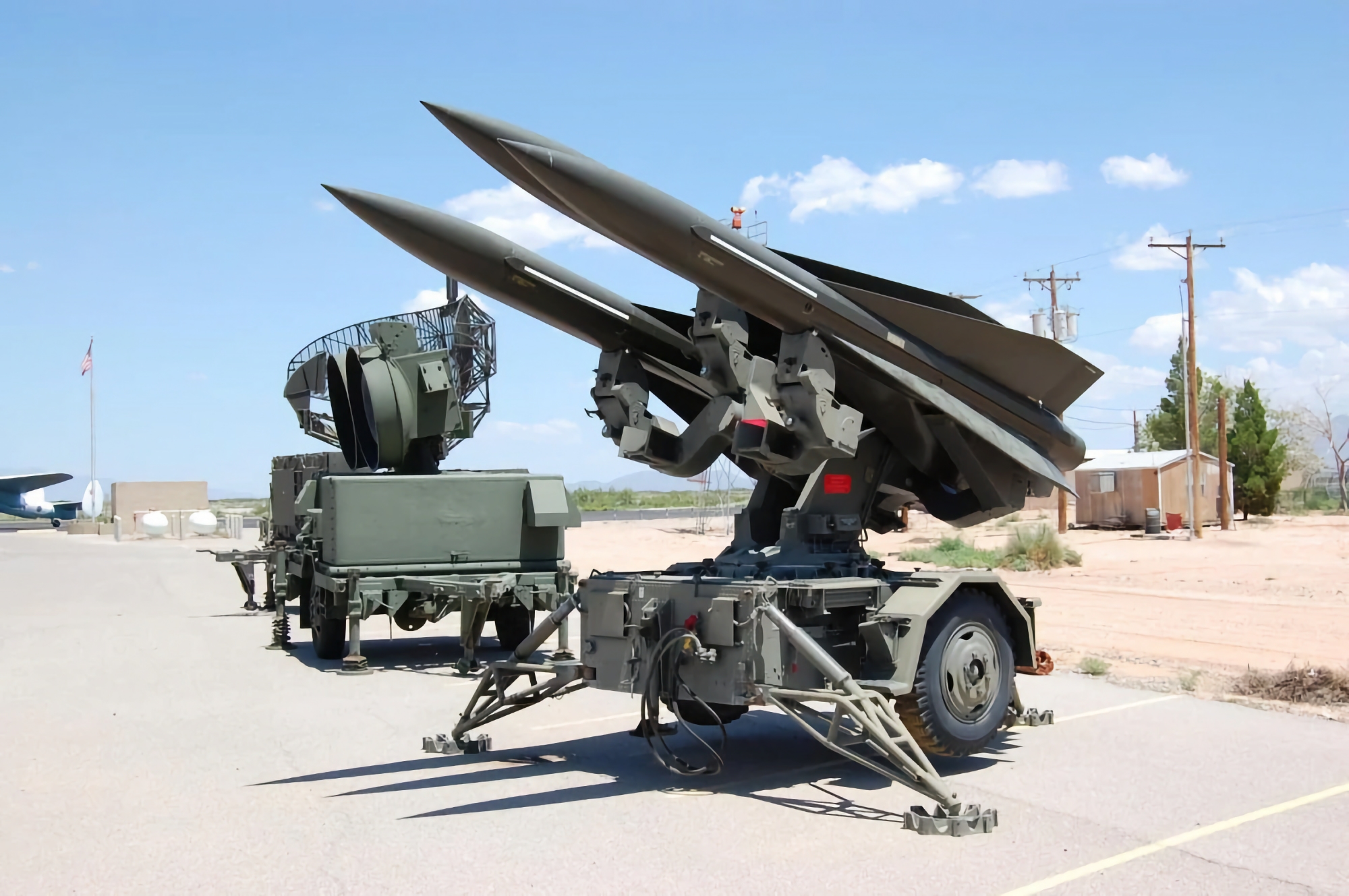Spanje draagt 6 draagraketten voor MIM-23 Hawk grond-luchtraketsysteem over aan Oekraïne Spanje draagt 6 draagraketten voor MIM-23 Hawk grond-luchtraketsysteem over aan Oekraïne
