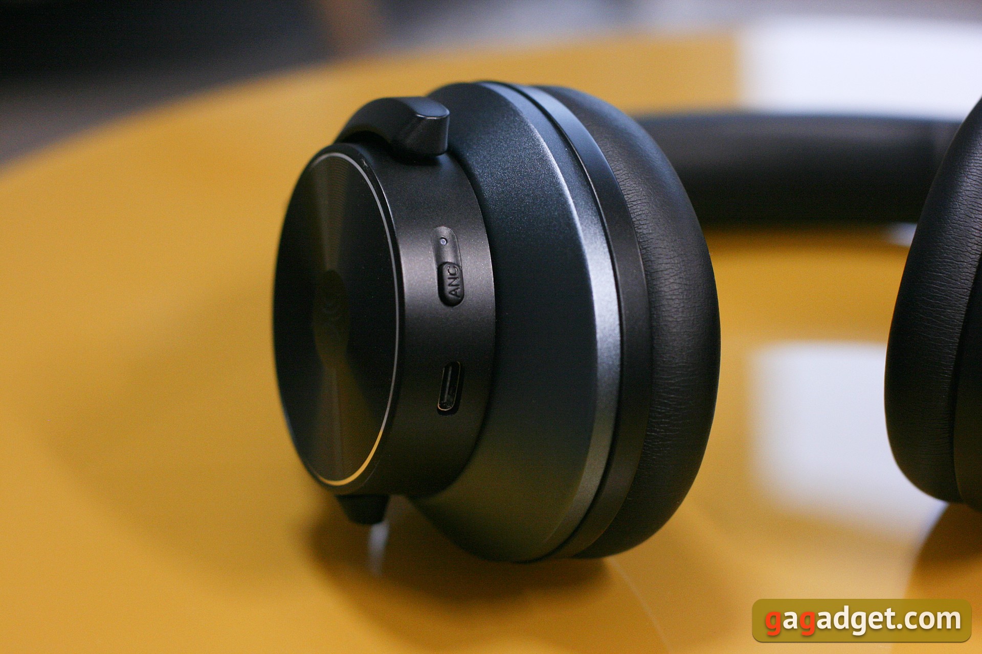 De meester van transparant geluid: de OneOdio Focus A10 Hybrid Noise Cancelling Closed-Ear Headphones.-3 De meester van transparant geluid: de OneOdio Focus A10 Hybrid Noise Cancelling Closed-Ear Headphones.-3