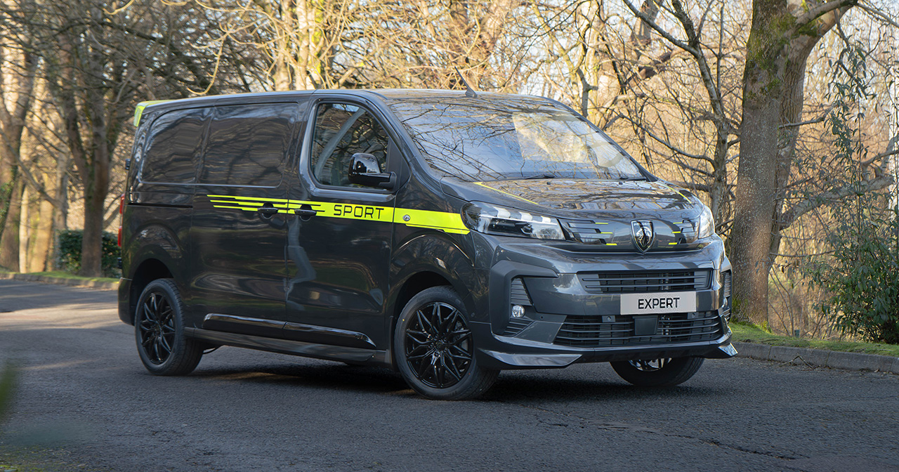Peugeot Expert Sport met agressieve aerodynamische dodger Peugeot Expert Sport met agressieve aerodynamische dodger
