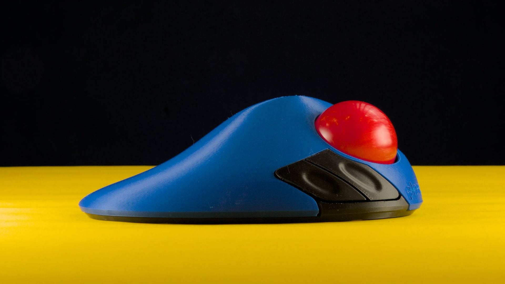 Ploopy Classic 2: een 3D-geprinte, optische trackball die kan worden gekocht voor $145-3 Ploopy Classic 2: een 3D-geprinte, optische trackball die kan worden gekocht voor $145-3