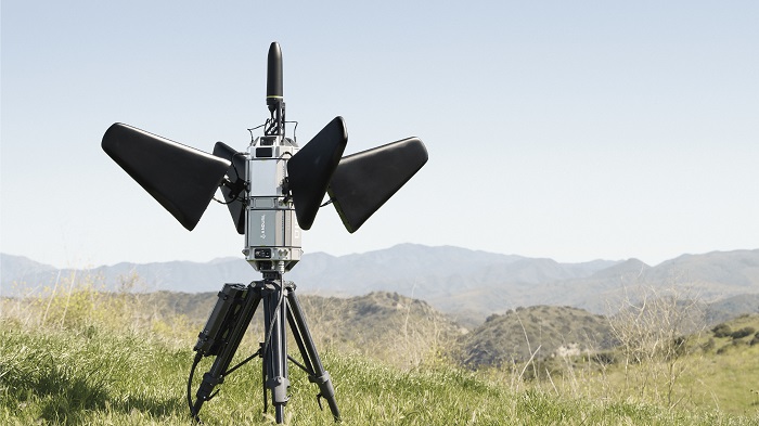 Anduril Industries heeft zijn innovatieve elektronische oorlogsvoeringssysteem Pulsar onthuld, dat wordt gemonteerd op de grond, drones en grondvoertuigen.-2 Anduril Industries heeft zijn innovatieve elektronische oorlogsvoeringssysteem Pulsar onthuld, dat wordt gemonteerd op de grond, drones en grondvoertuigen.-2