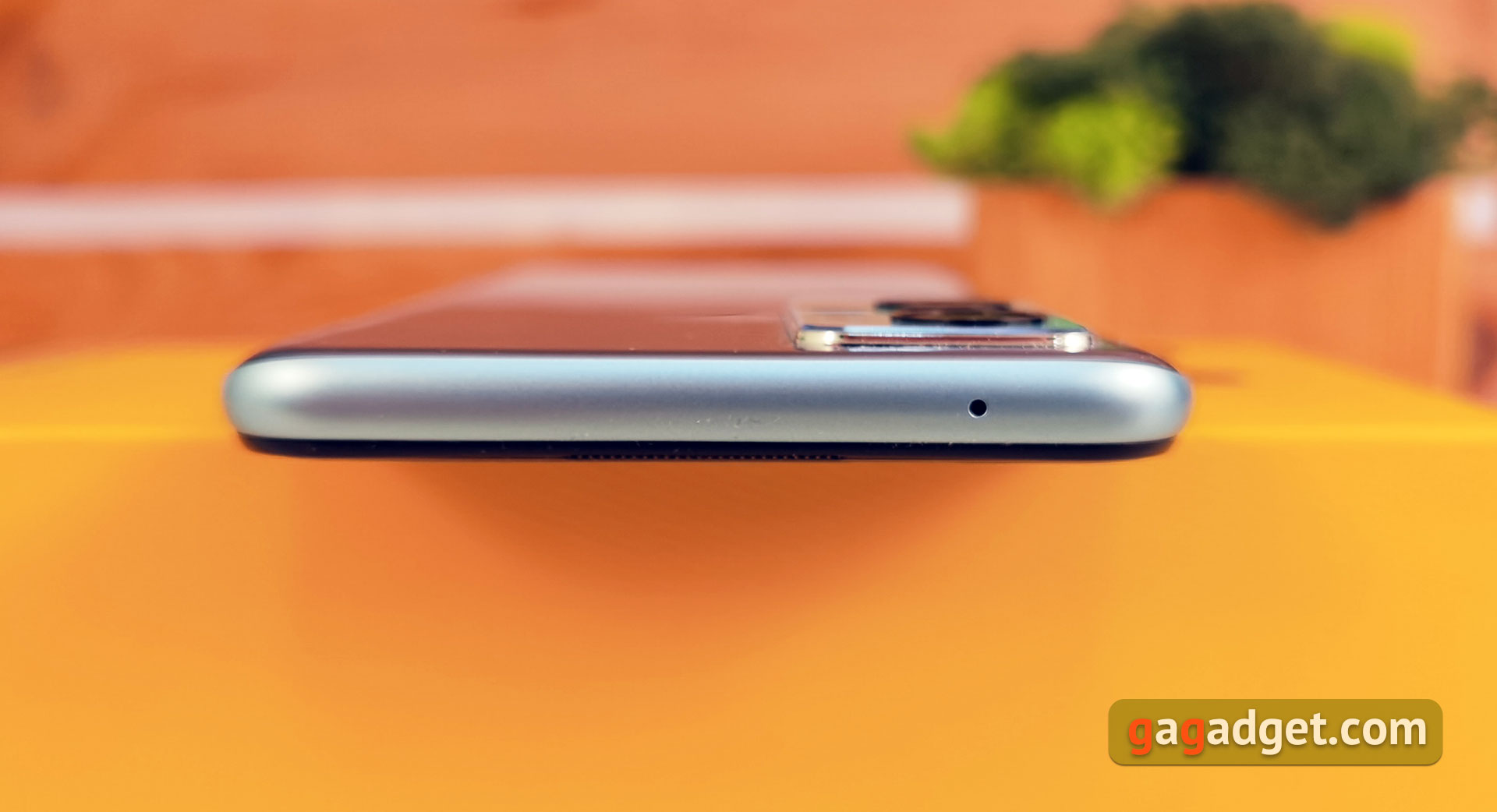 De realme 9i review: een budget telefoon met een 90Hz scherm, stereo speakers en een uitstekende batterijduur-8 De realme 9i review: een budget telefoon met een 90Hz scherm, stereo speakers en een uitstekende batterijduur-8