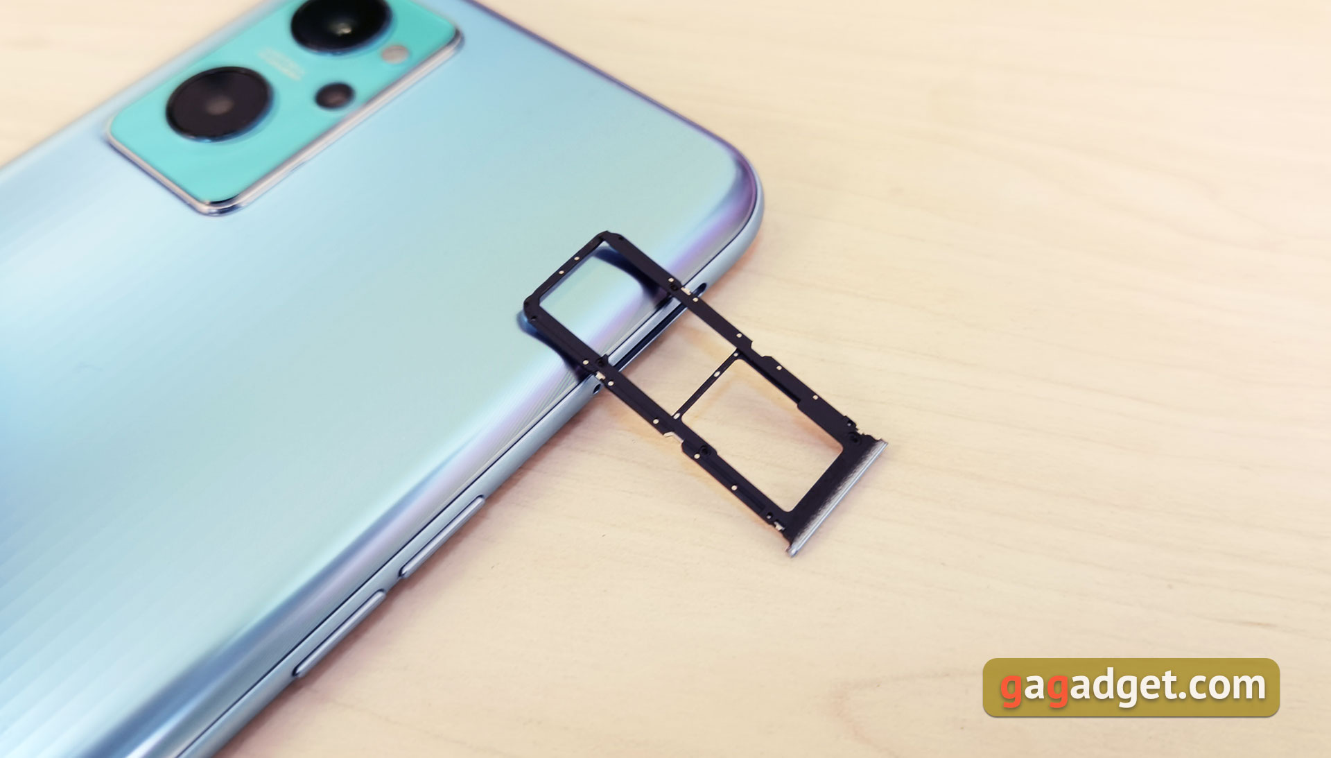 De realme 9i review: een budget telefoon met een 90Hz scherm, stereo speakers en een uitstekende batterijduur-16 De realme 9i review: een budget telefoon met een 90Hz scherm, stereo speakers en een uitstekende batterijduur-16