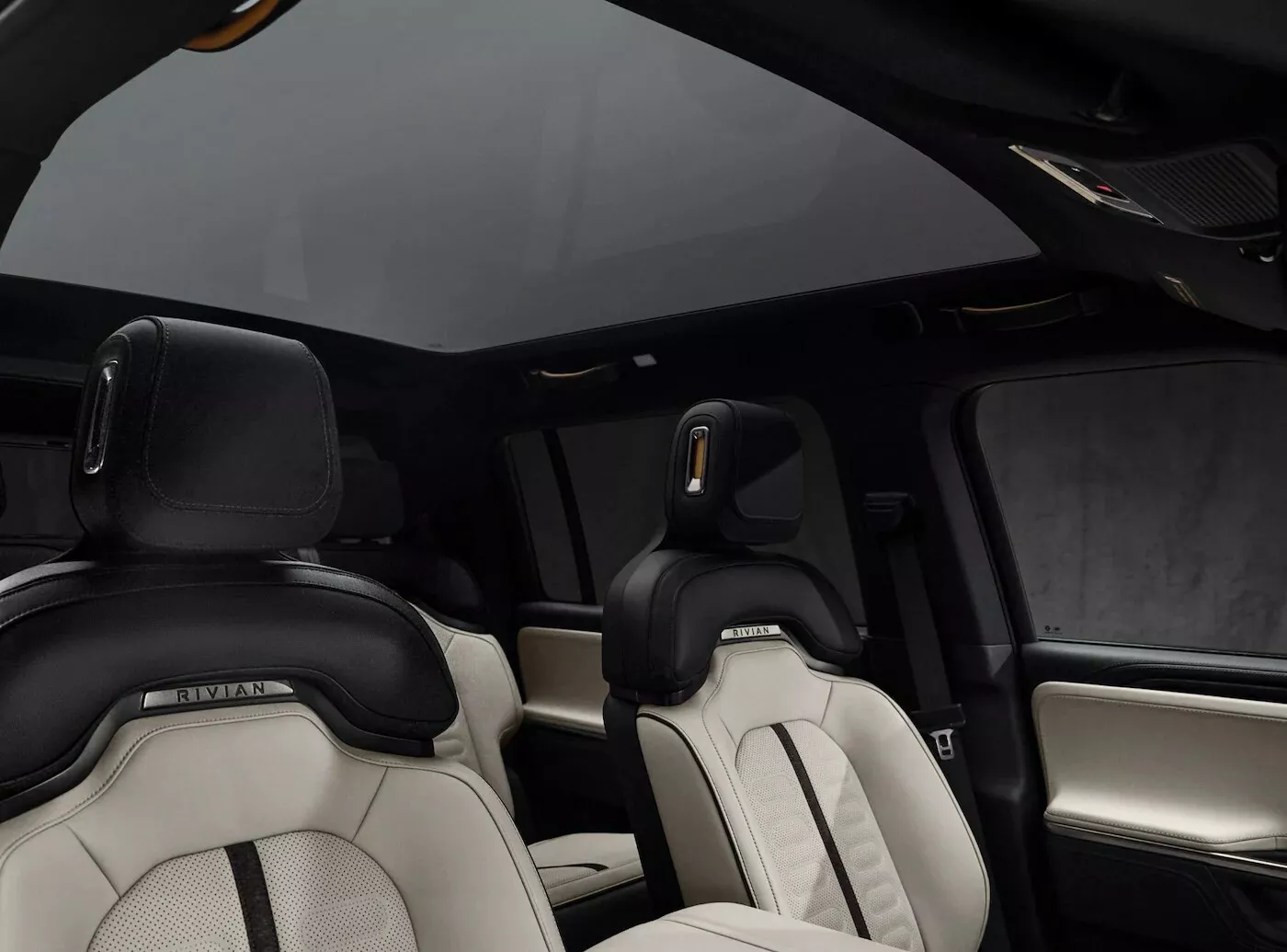 Rivian R1 Duin Editie Dashboard Rivian R1 Duin Editie Dashboard