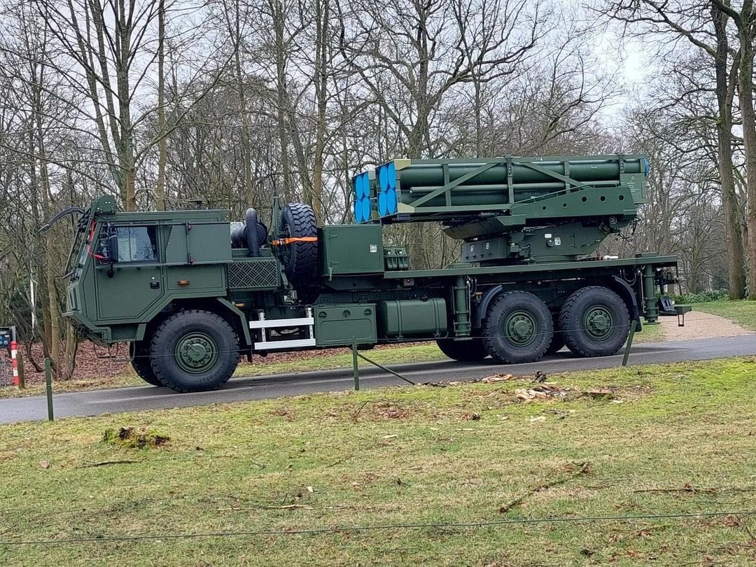 MLRS lanceerinrichting PULS PULS MLRS lanceerinrichting voor Nederland