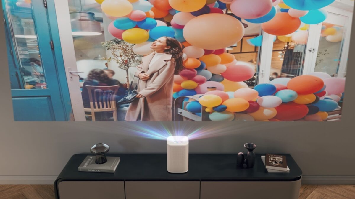 Samsung The Premiere 5 2025 Ultra Short Throw Laser Projector White Samsung The Premiere 5 2025 Ultra Short Throw Laser Projector White