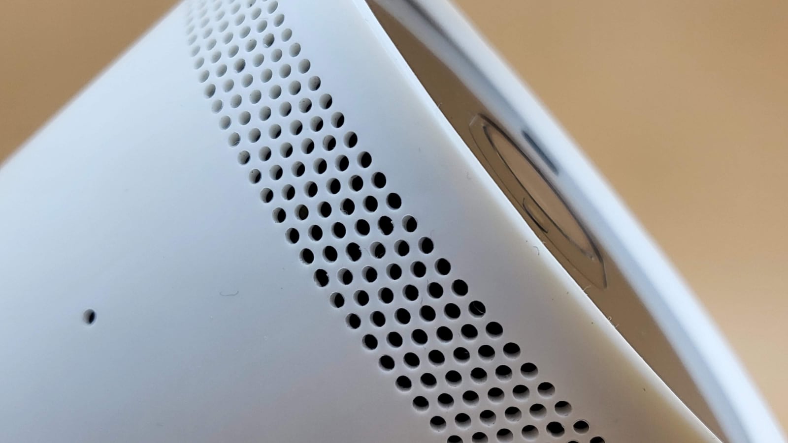 Meer dan een draagbare projector: 6 beroepen Samsung De Freestyle-12 Meer dan een draagbare projector: 6 beroepen Samsung De Freestyle-12