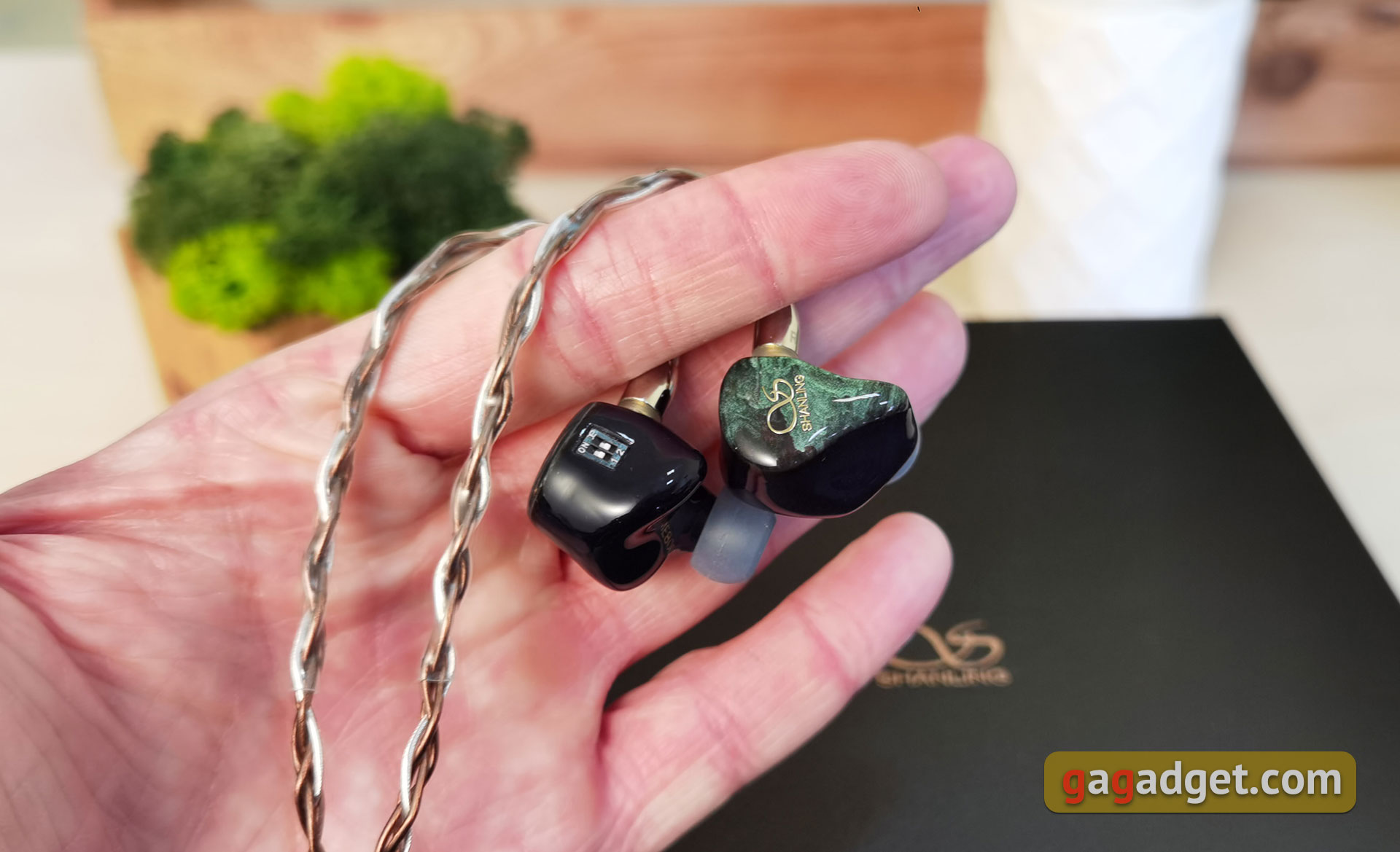 Shanling ME800 review: het vlaggenschip hybride hoofdtelefoon met duur en elegant geluid-9 Shanling ME800 review: het vlaggenschip hybride hoofdtelefoon met duur en elegant geluid-9