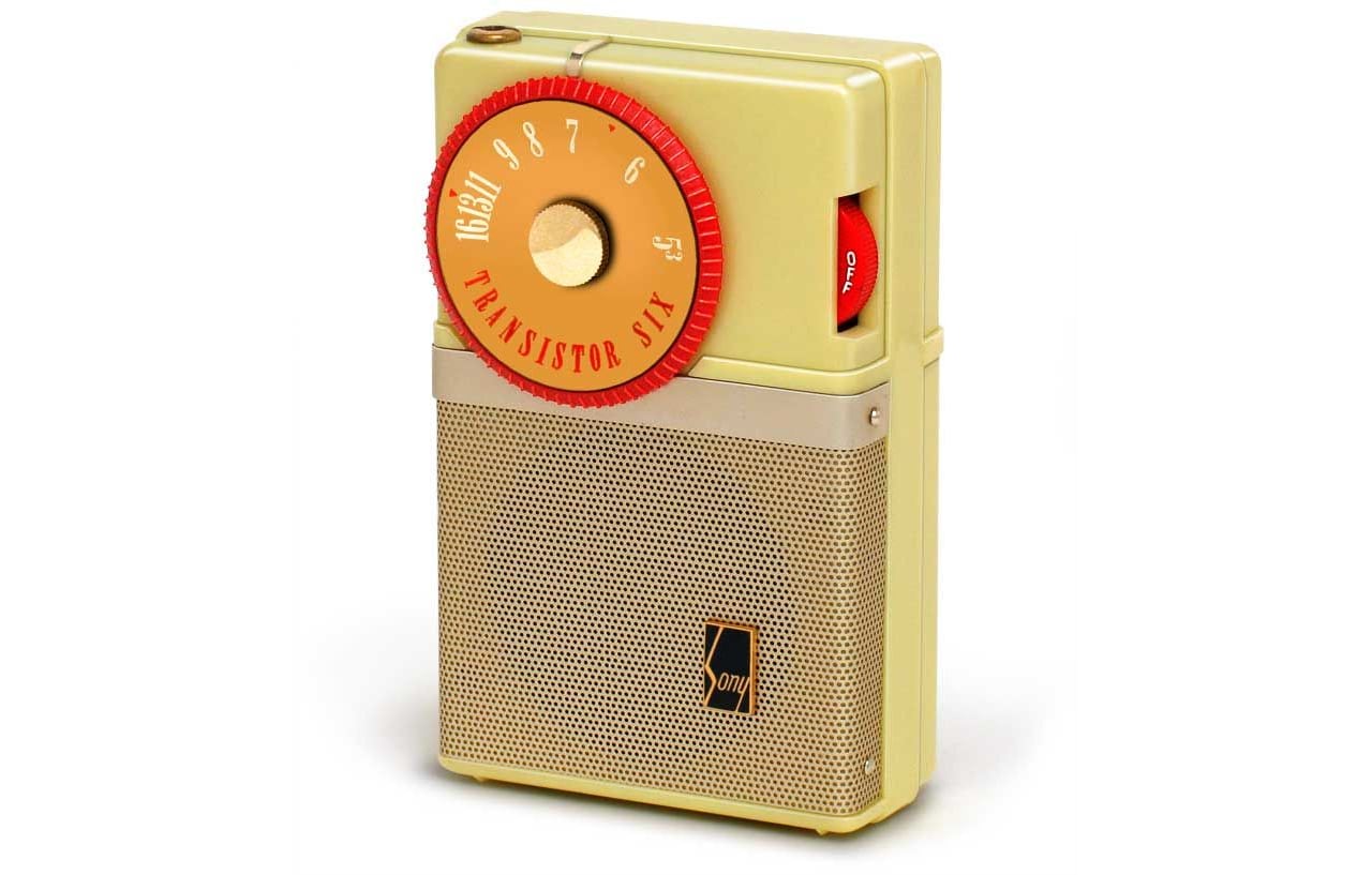 De eerste zakradio Sony TR-63