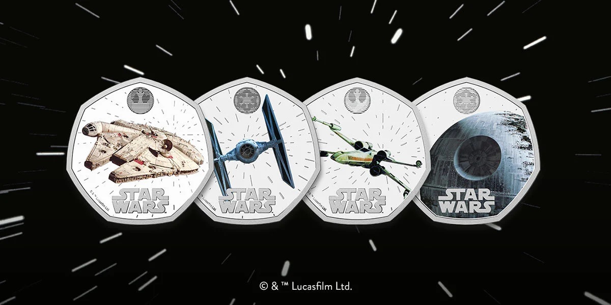 De UK Mint heeft een numismatische collectie uitgebracht met drie iconische ruimteschepen en de Death Star uit Star Wars. De UK Mint heeft een numismatische collectie uitgebracht met drie iconische ruimteschepen en de Death Star uit Star Wars.