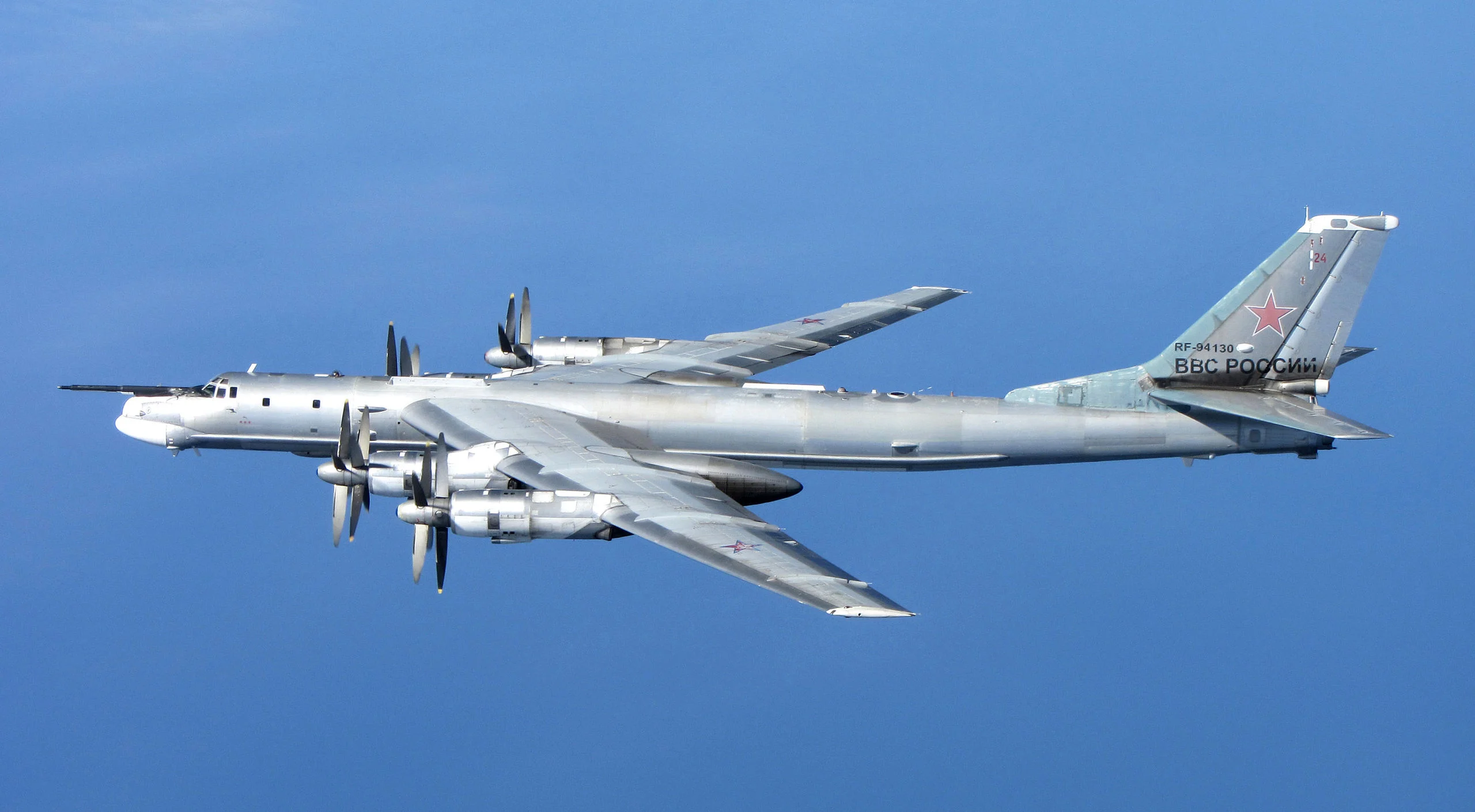 Tu-95 Bear H maakt zich klaar voor onderschepping Tu-95 Beer H